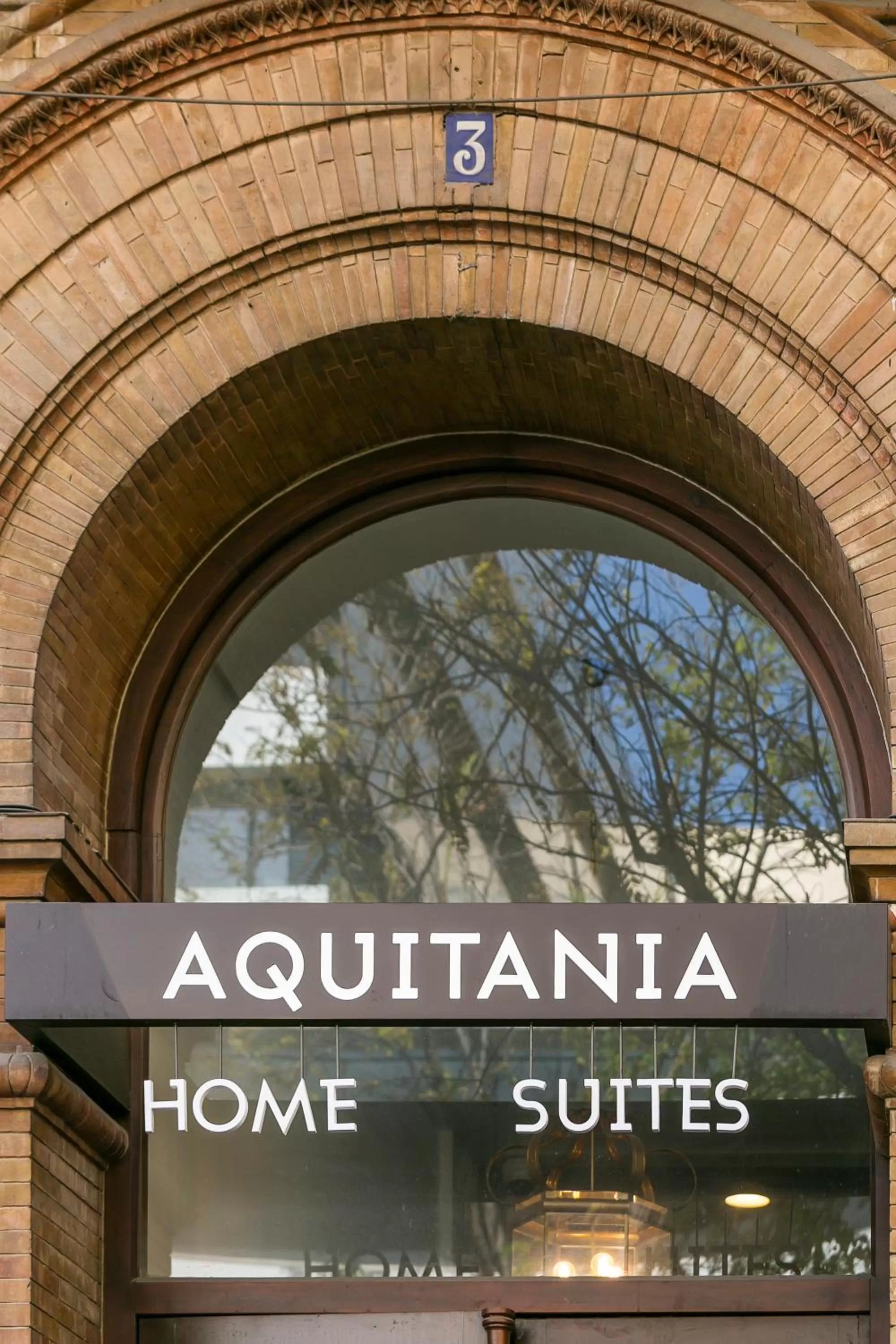Facade/entrance in Aquitania Home Suites