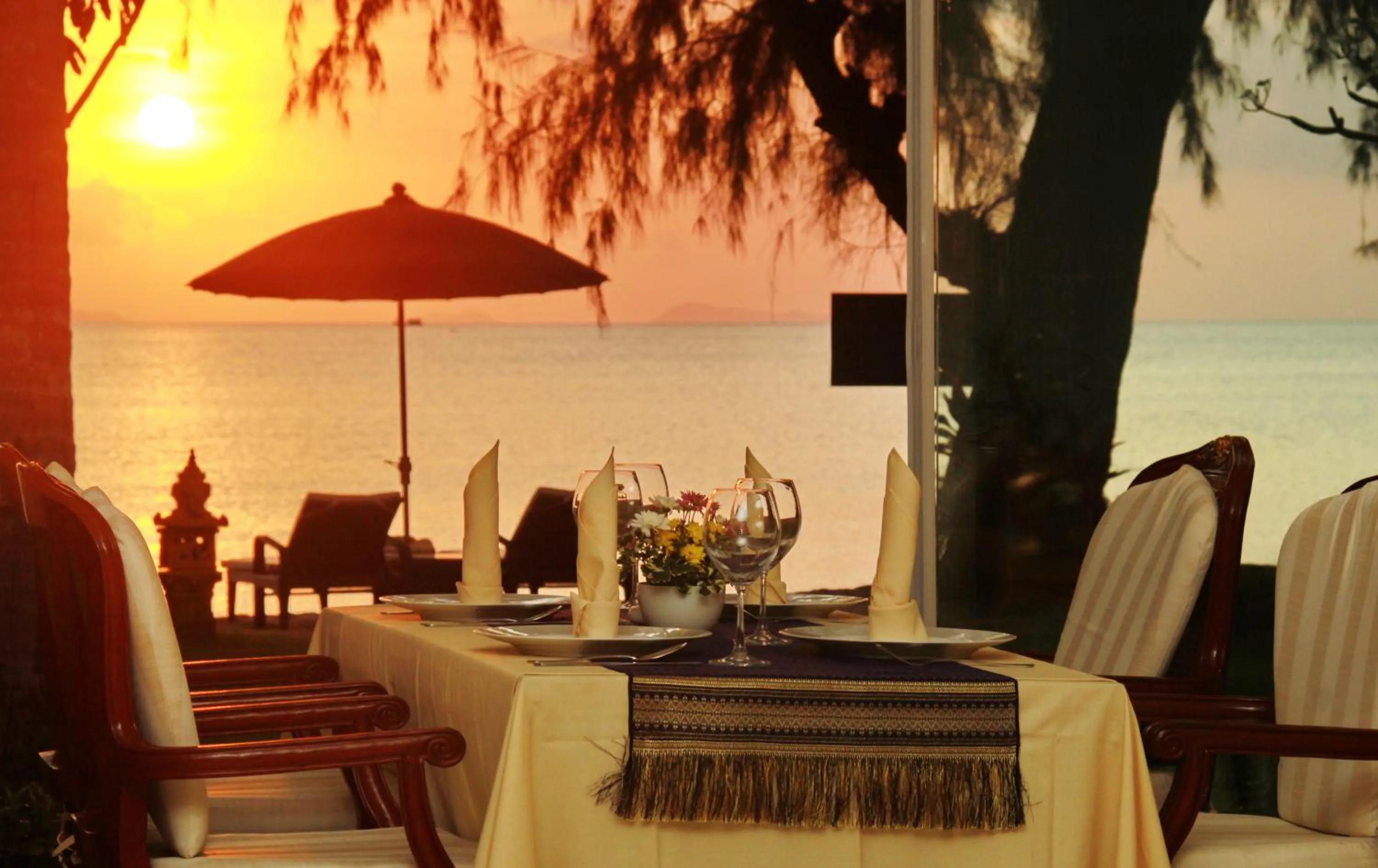 Restaurant/places to eat in The Siam Residence Boutique Resort