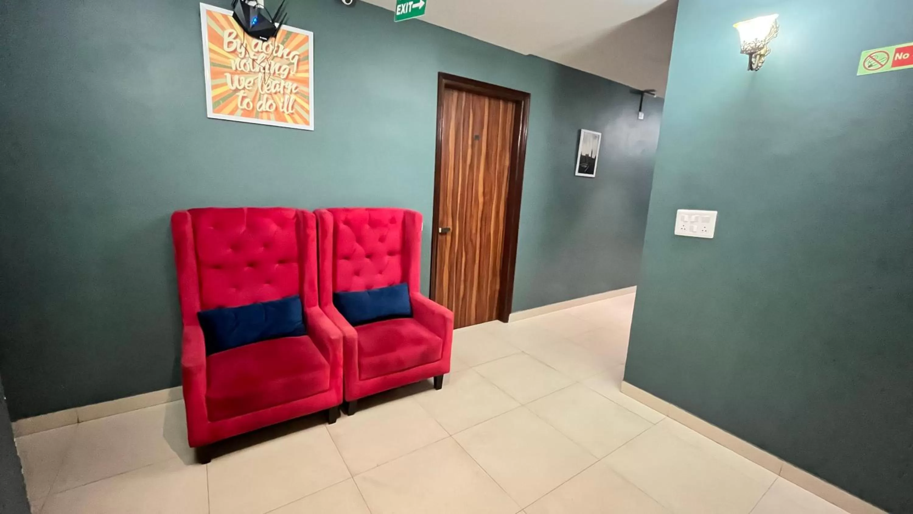 Property building, Seating Area in Qotel Hotel Church House Rohini Sector 15