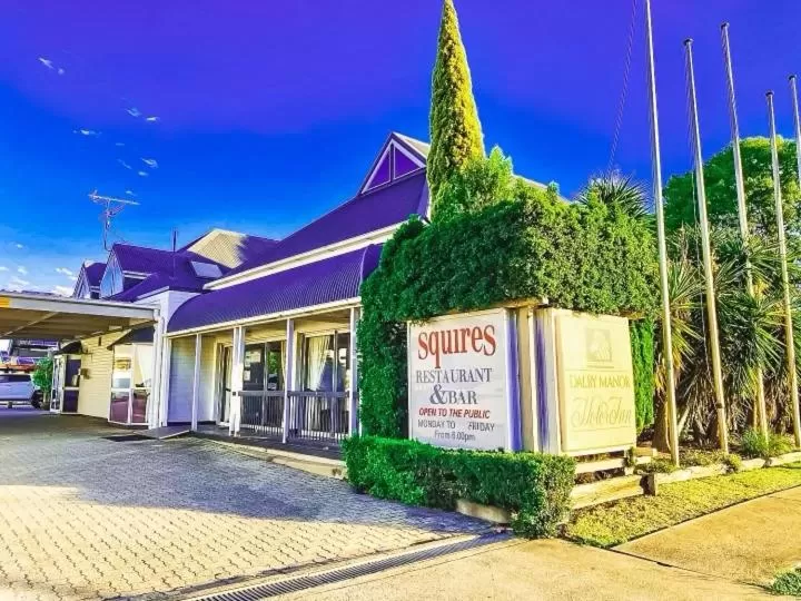 Property building in Dalby Manor Motor Inn