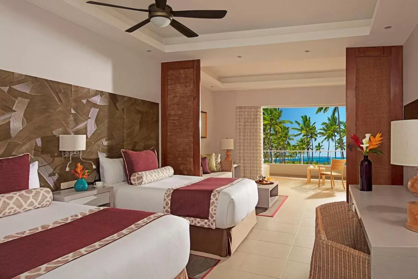Preferred Club Deluxe Partial Ocean View Double in Dreams Royal Beach Punta Cana - All Inclusive Preferred Club Deluxe Partial Ocean View Double in Dreams Royal Beach Punta Cana - All Inclusive