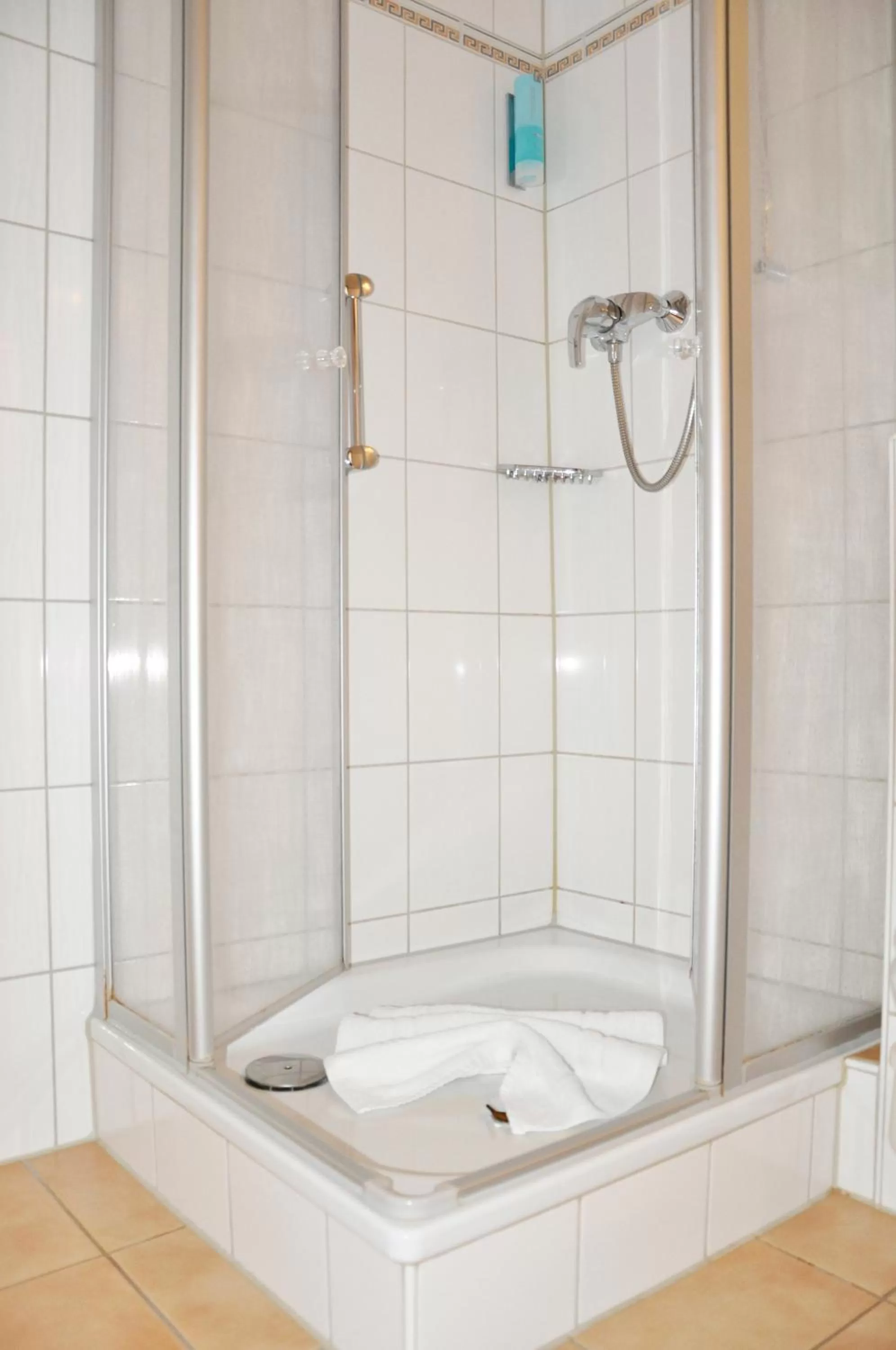 Shower in Hotel Atlantik