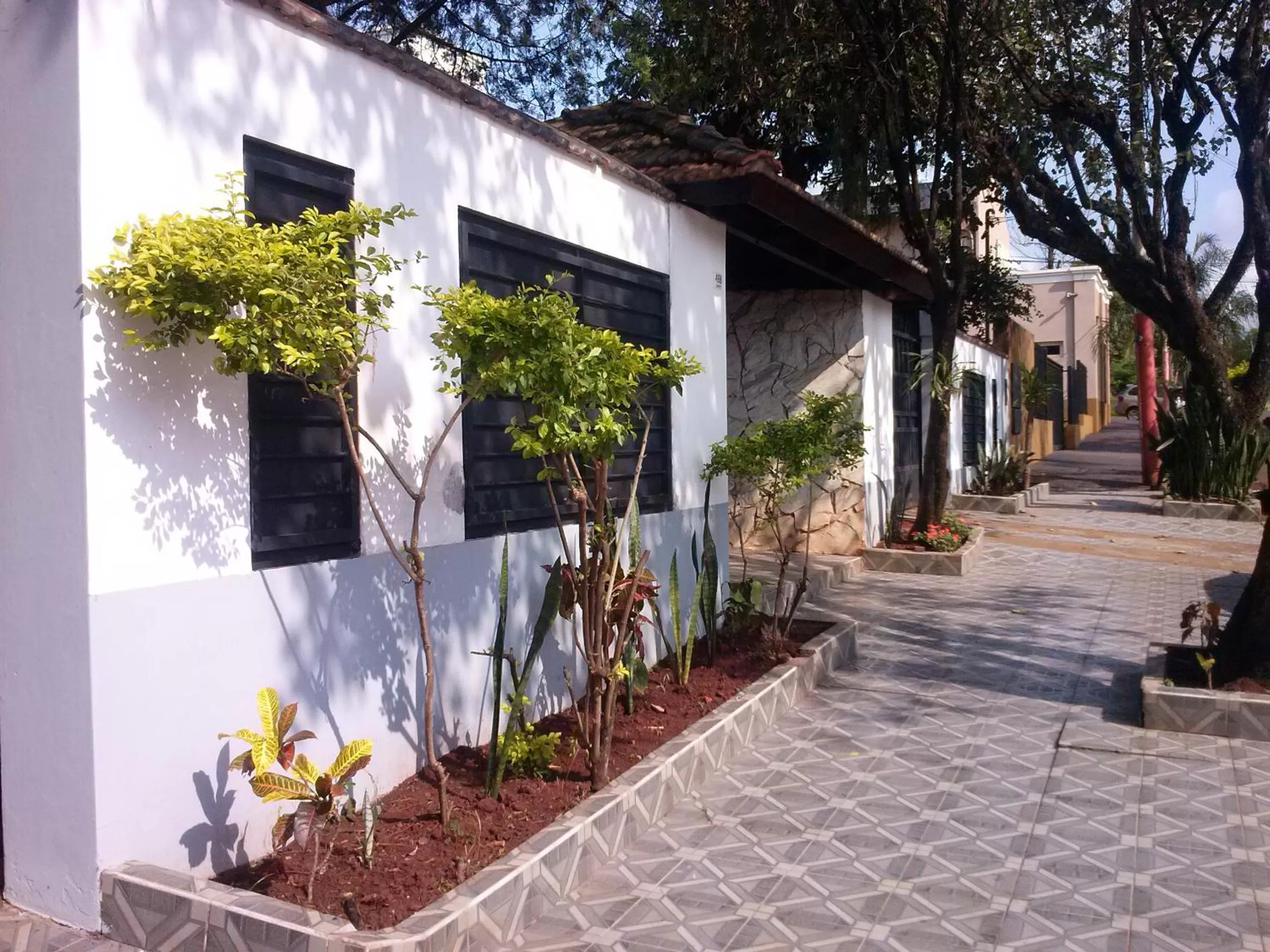 Day in Petit Hotel Caraguata