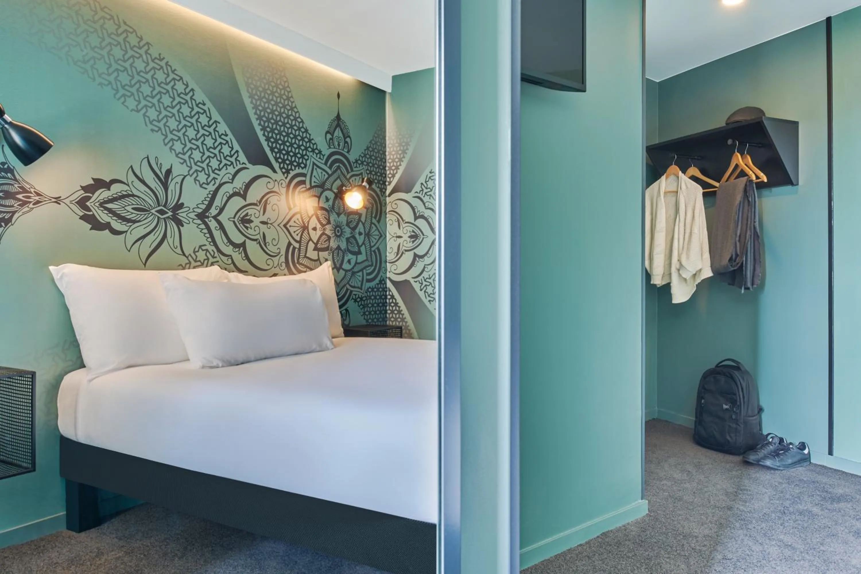 Photo of the whole room, Bed in Ibis Styles Paris Gare de l'Est Magenta