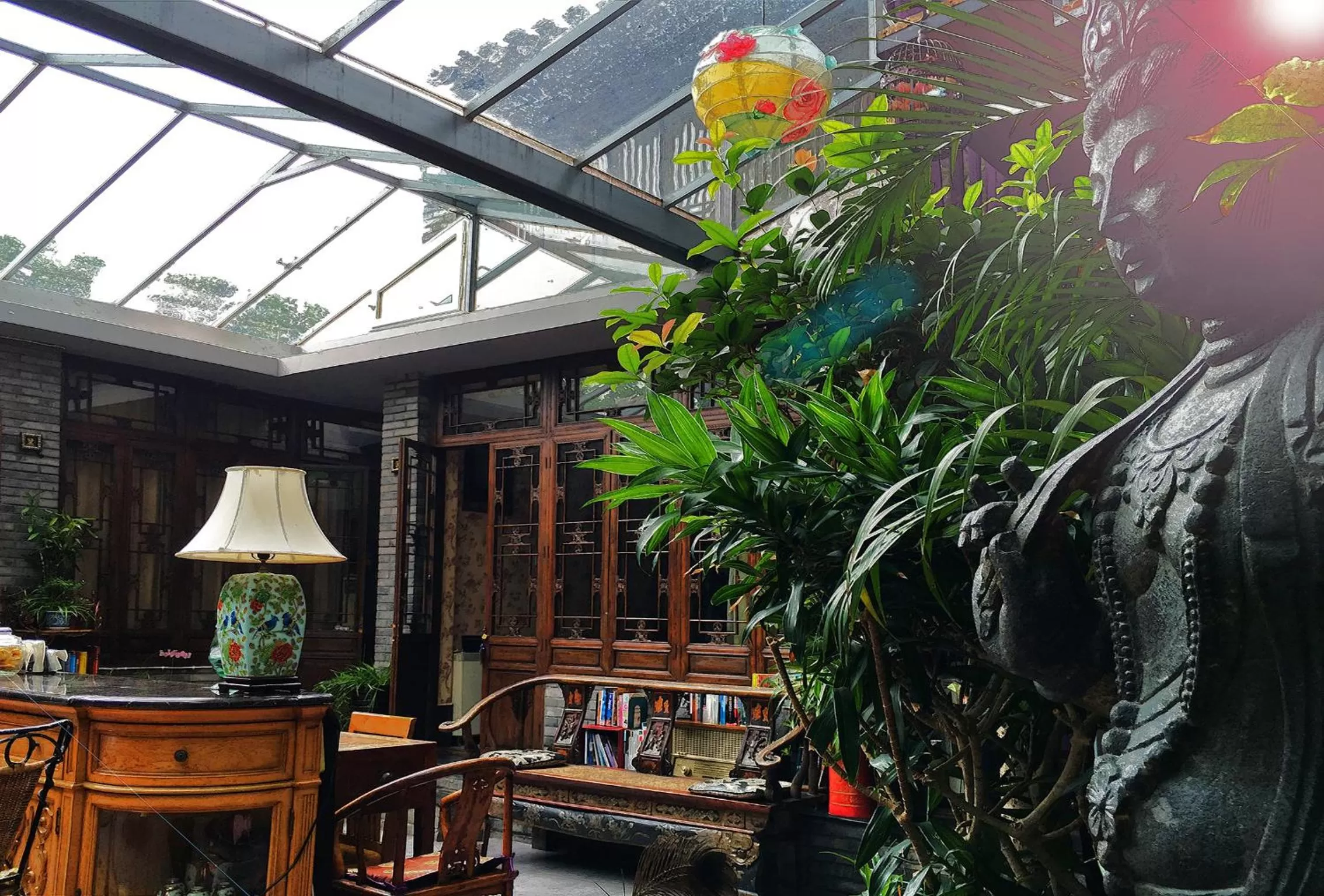 Garden, Lounge/Bar in Kelly‘s Courtyard Hotel