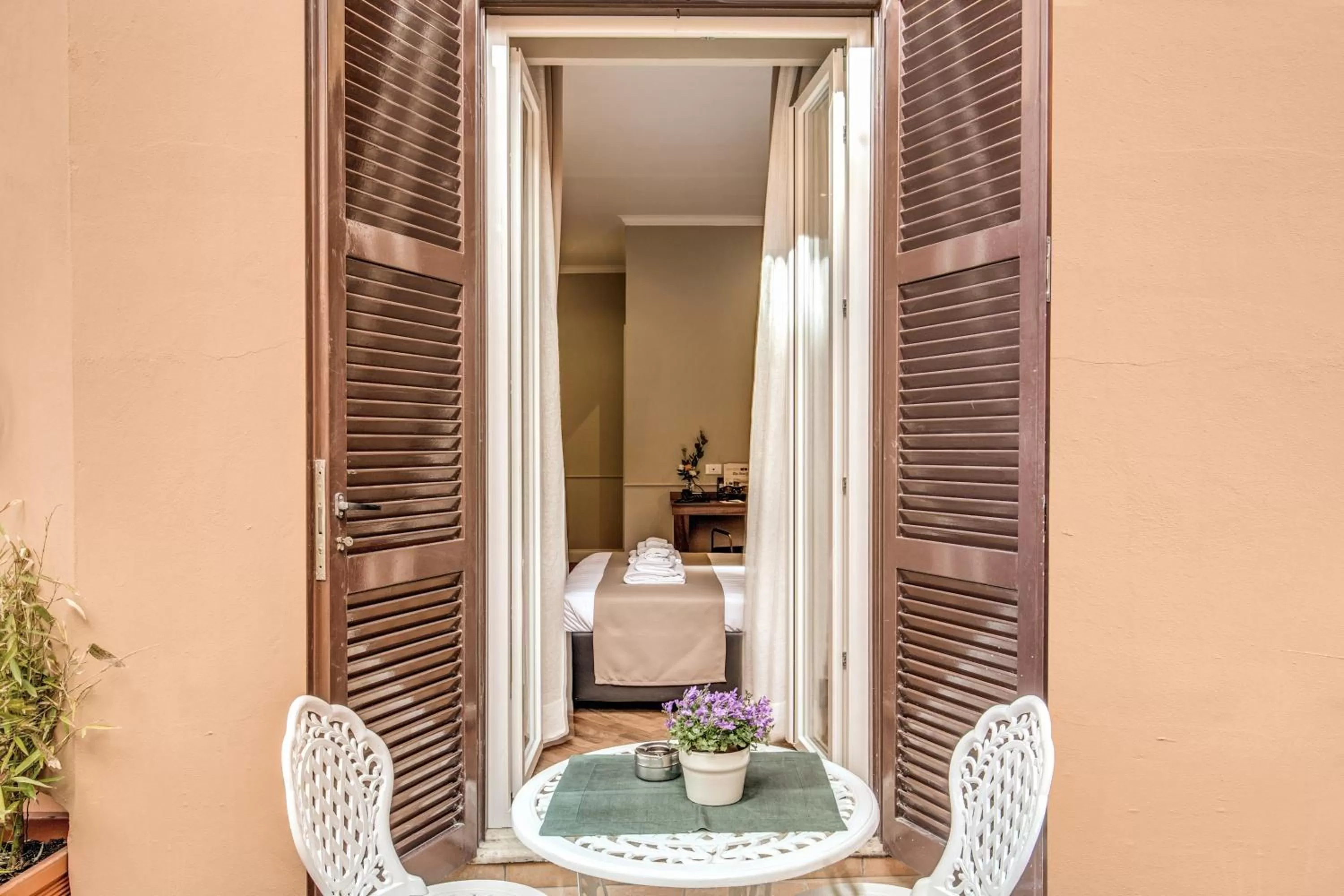 Bed in Charme Spagna Boutique Hotel