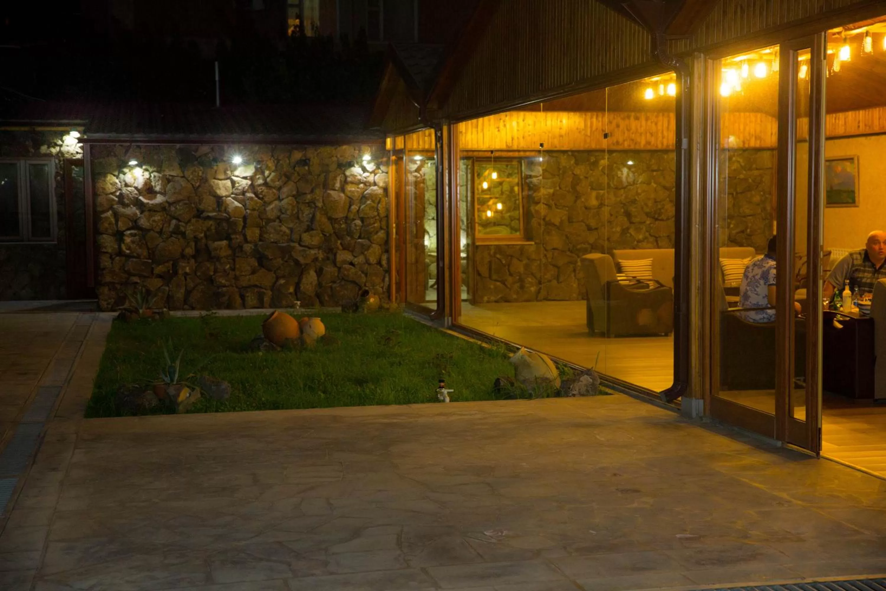 Neighbourhood in Eridana Hotel