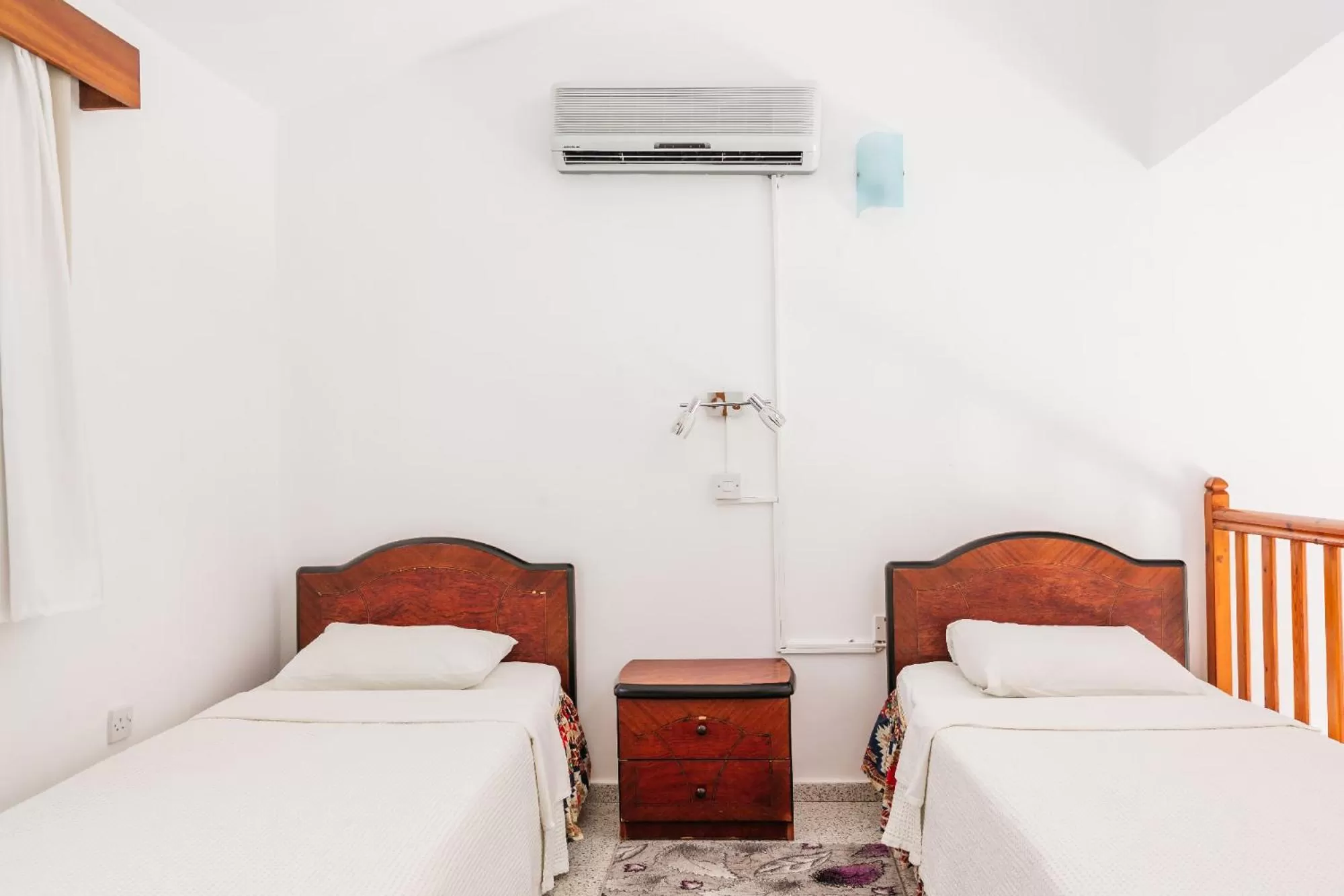 Bedroom, Bed in Citrus Tree Gardens