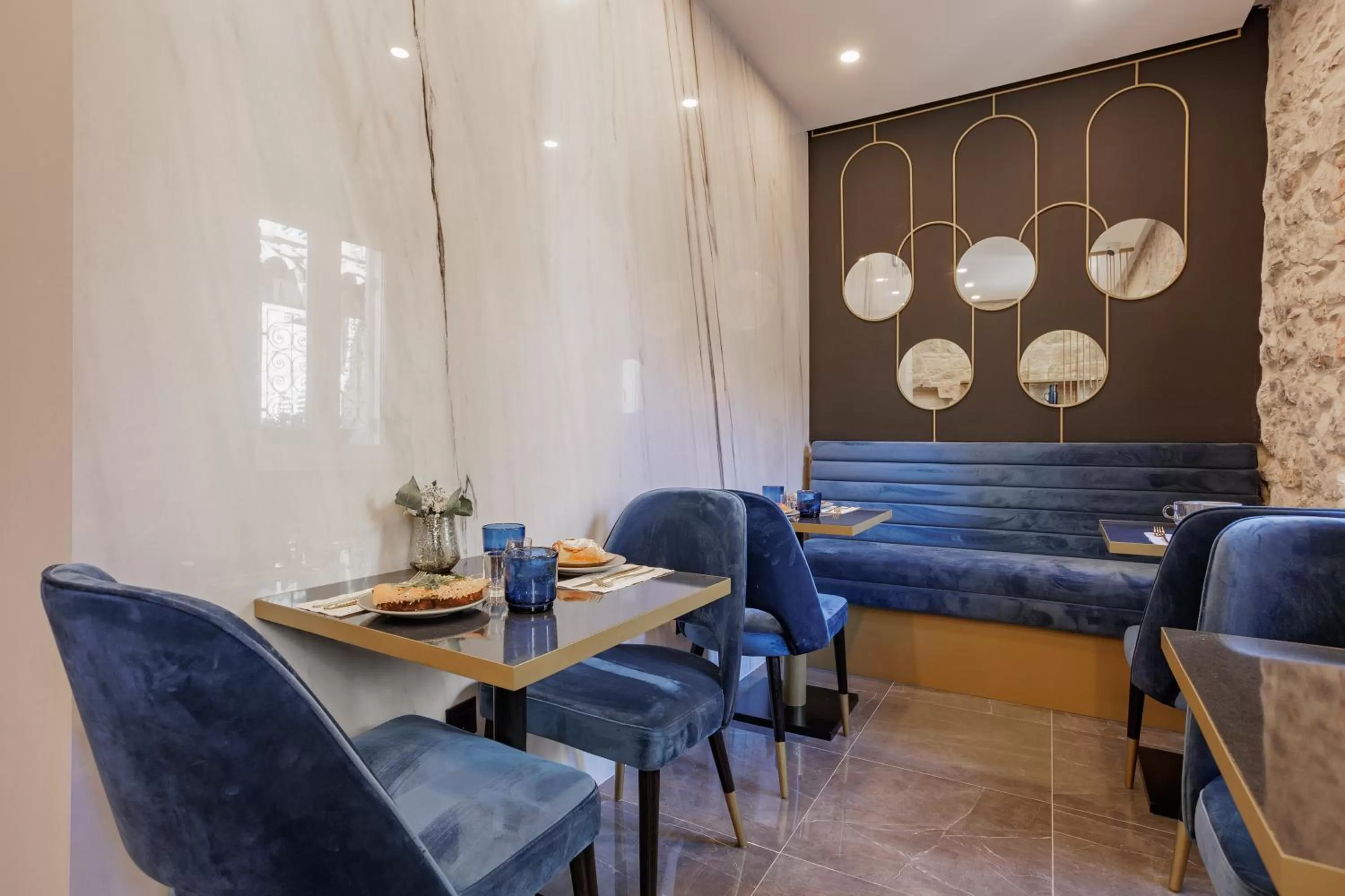 Seating area in Heritage Rooms Split Olympic Dream