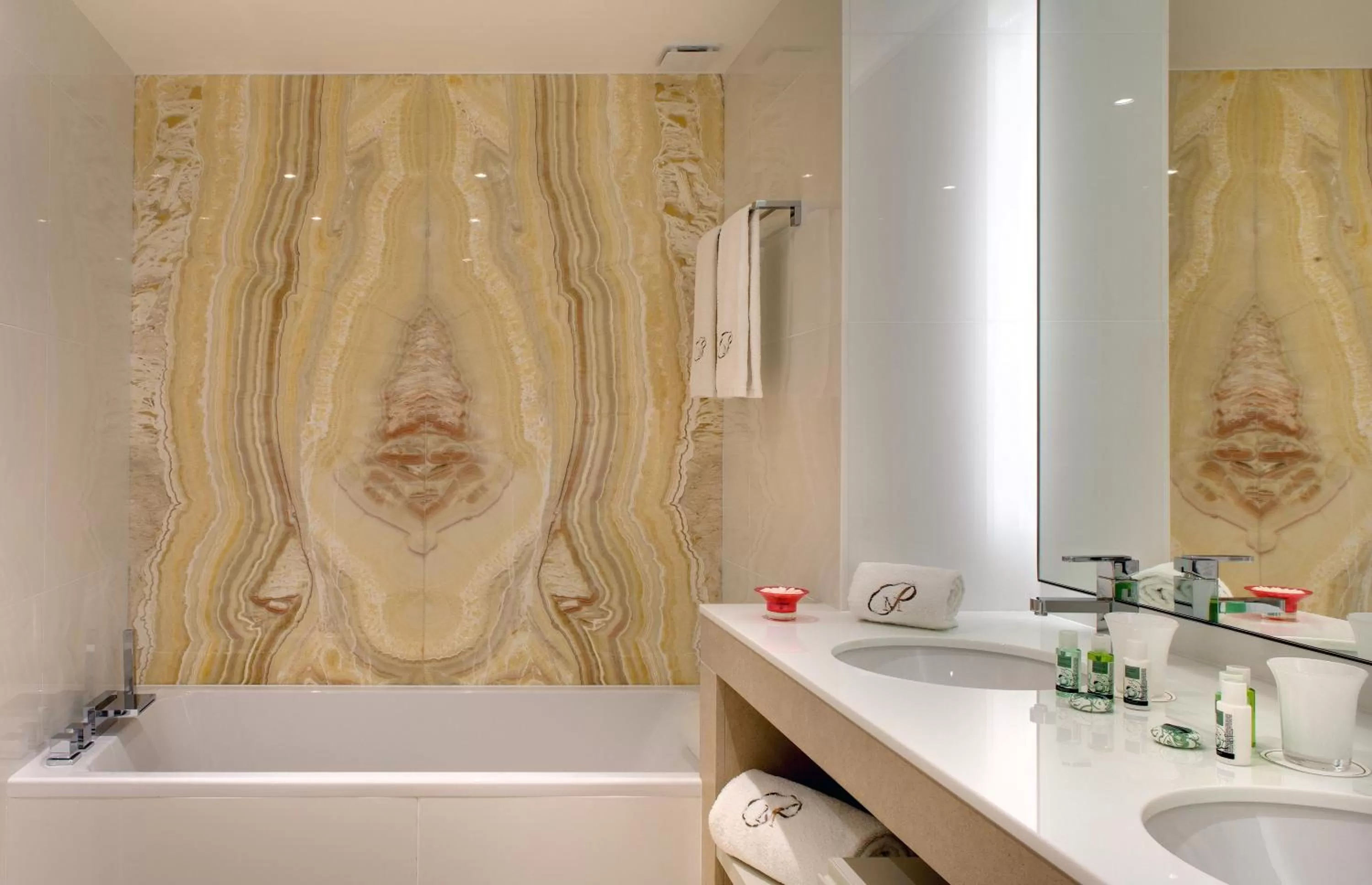 Bathroom in Domaine du Mas De Pierre