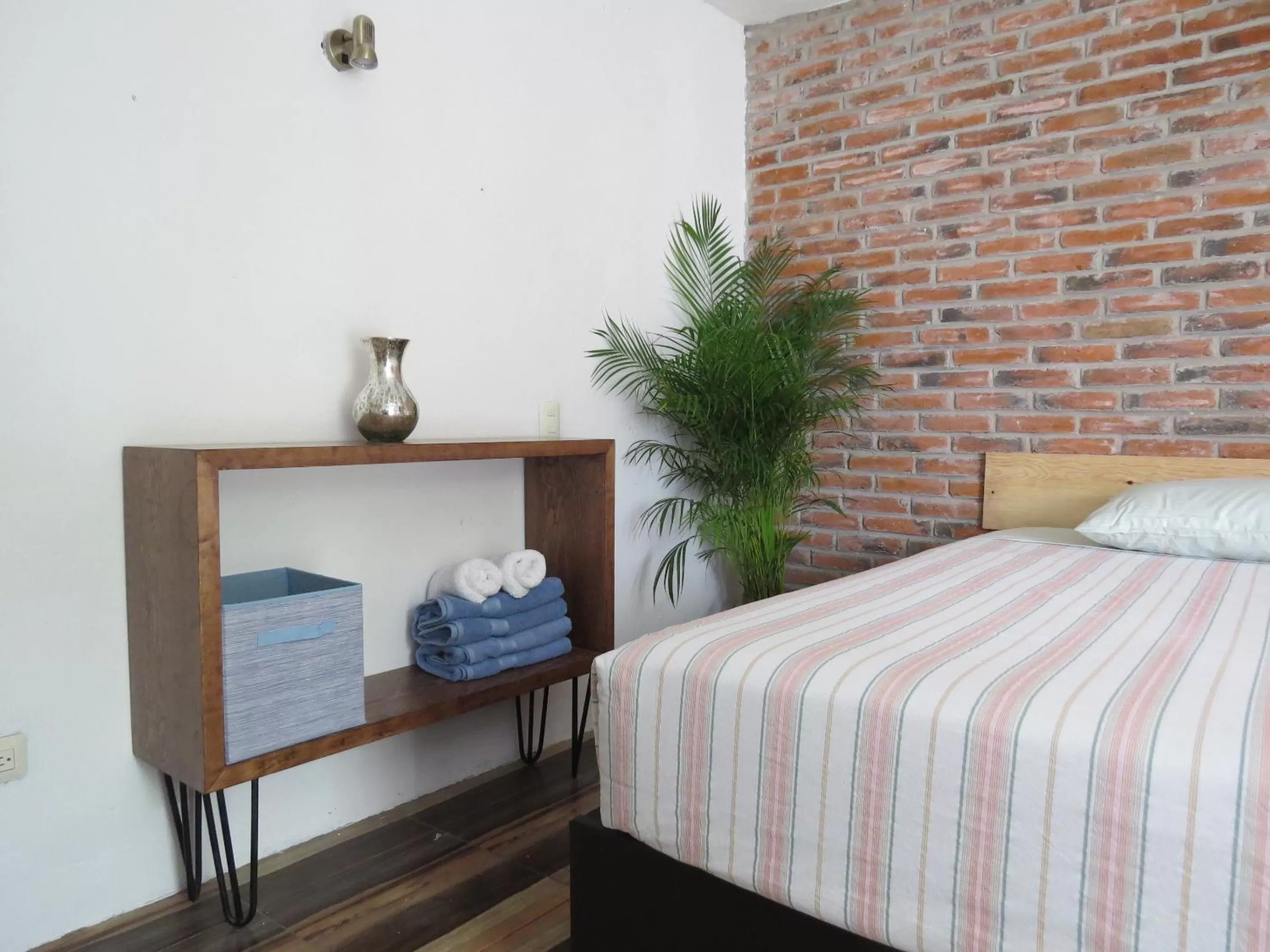 Bed in Hostal Hoja Santa