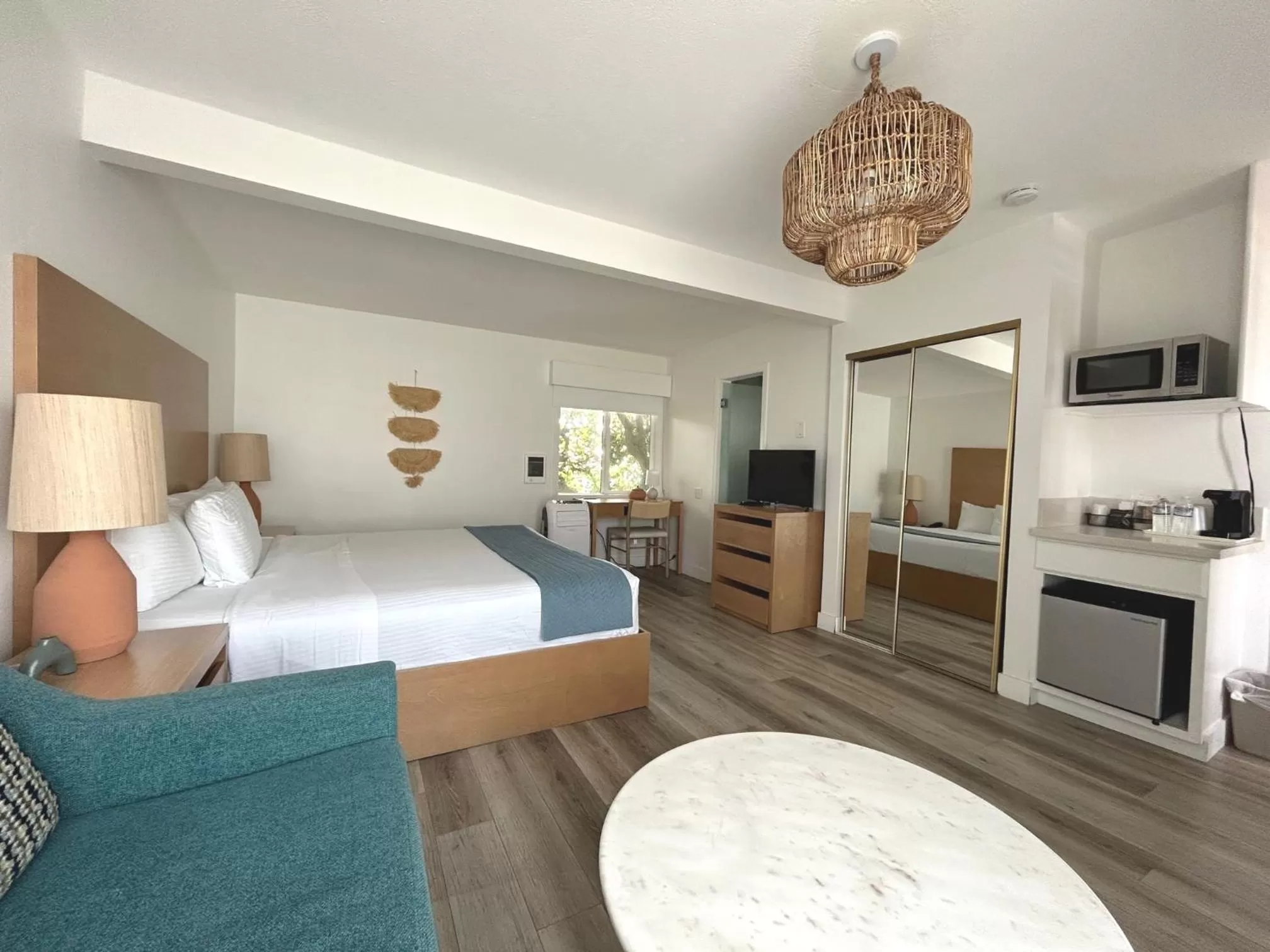 Bed in Capri Laguna on the Beach - A Boutique Hotel