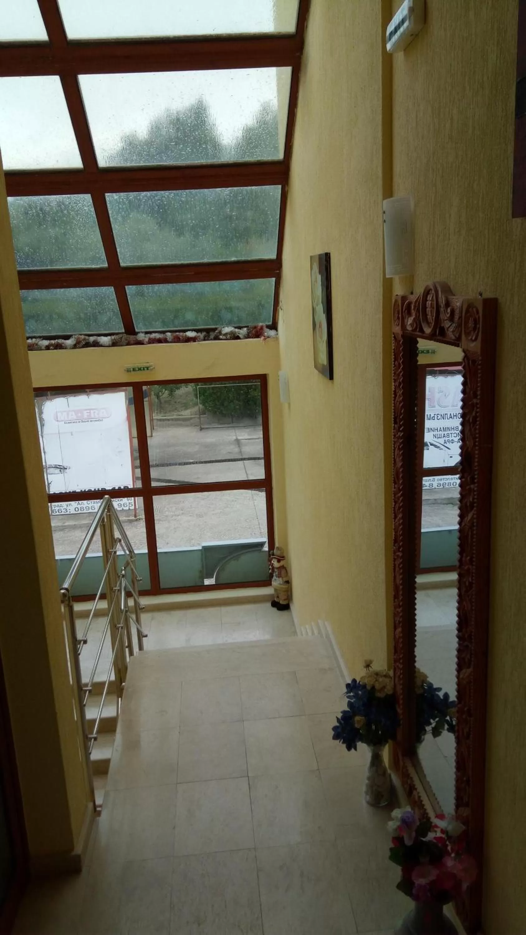 Property building in Motel Elegance