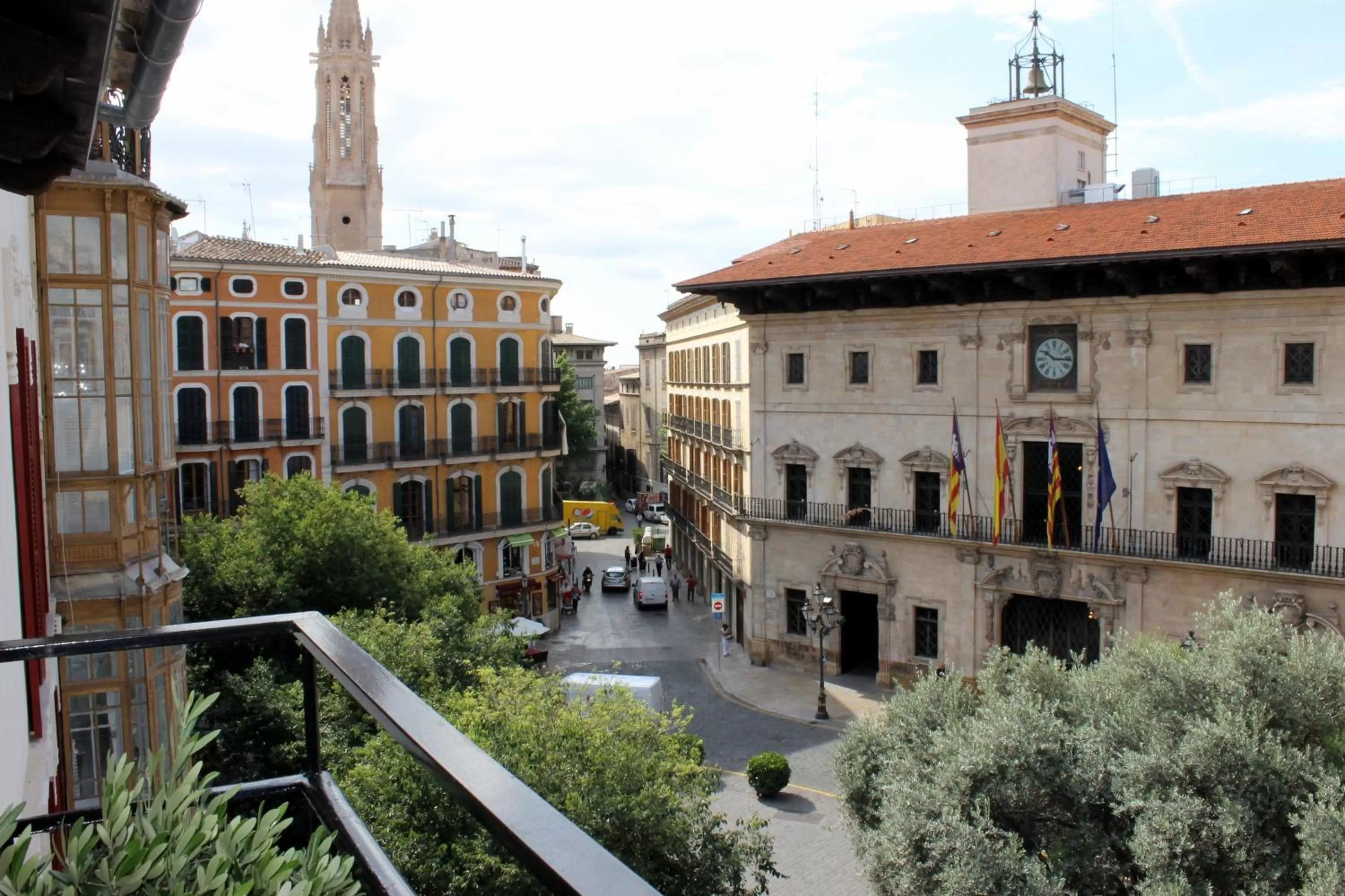 Decorative detail in Hotel Cort