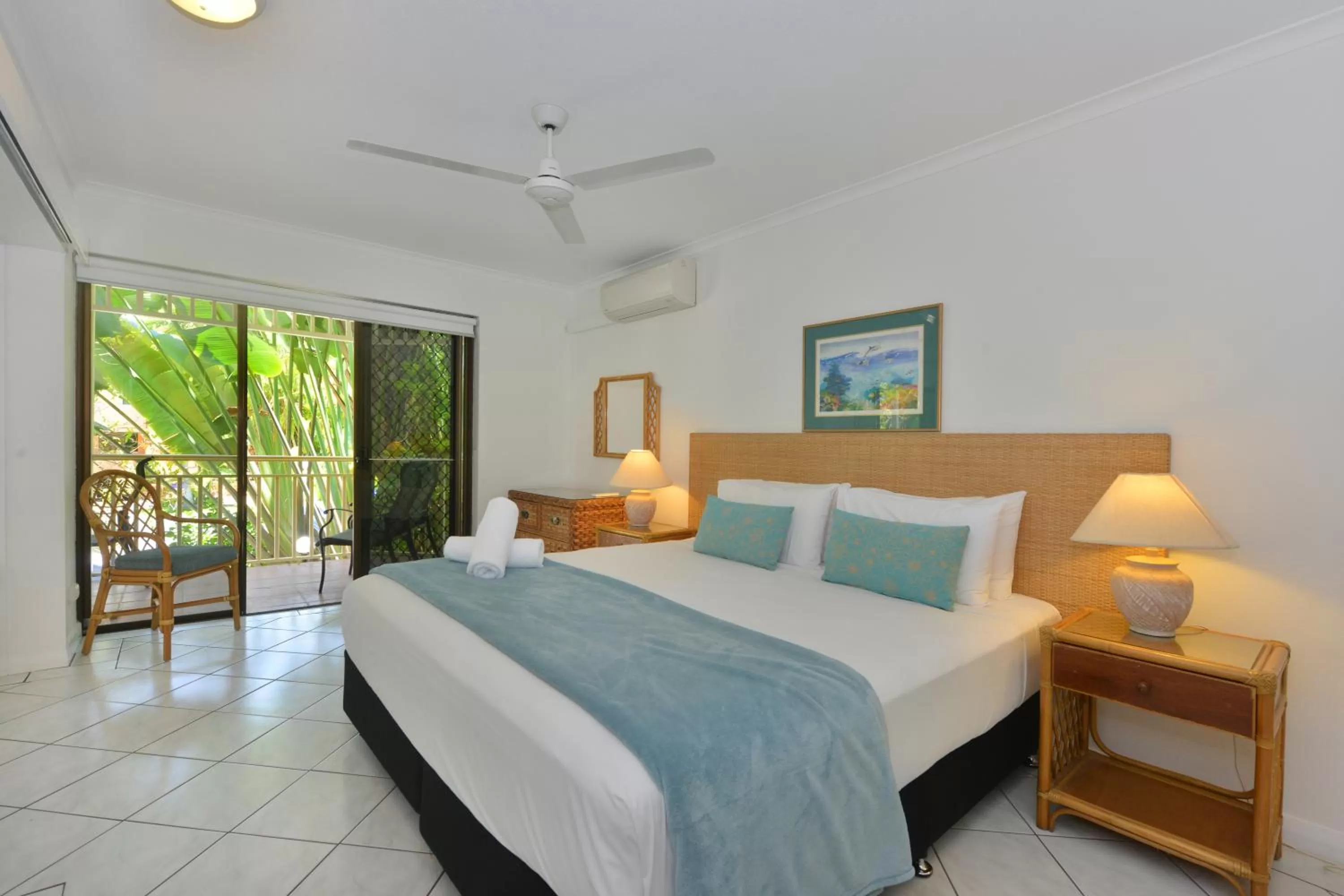 Bed in Driftwood Mantaray - Official Onsite Reception and Check In