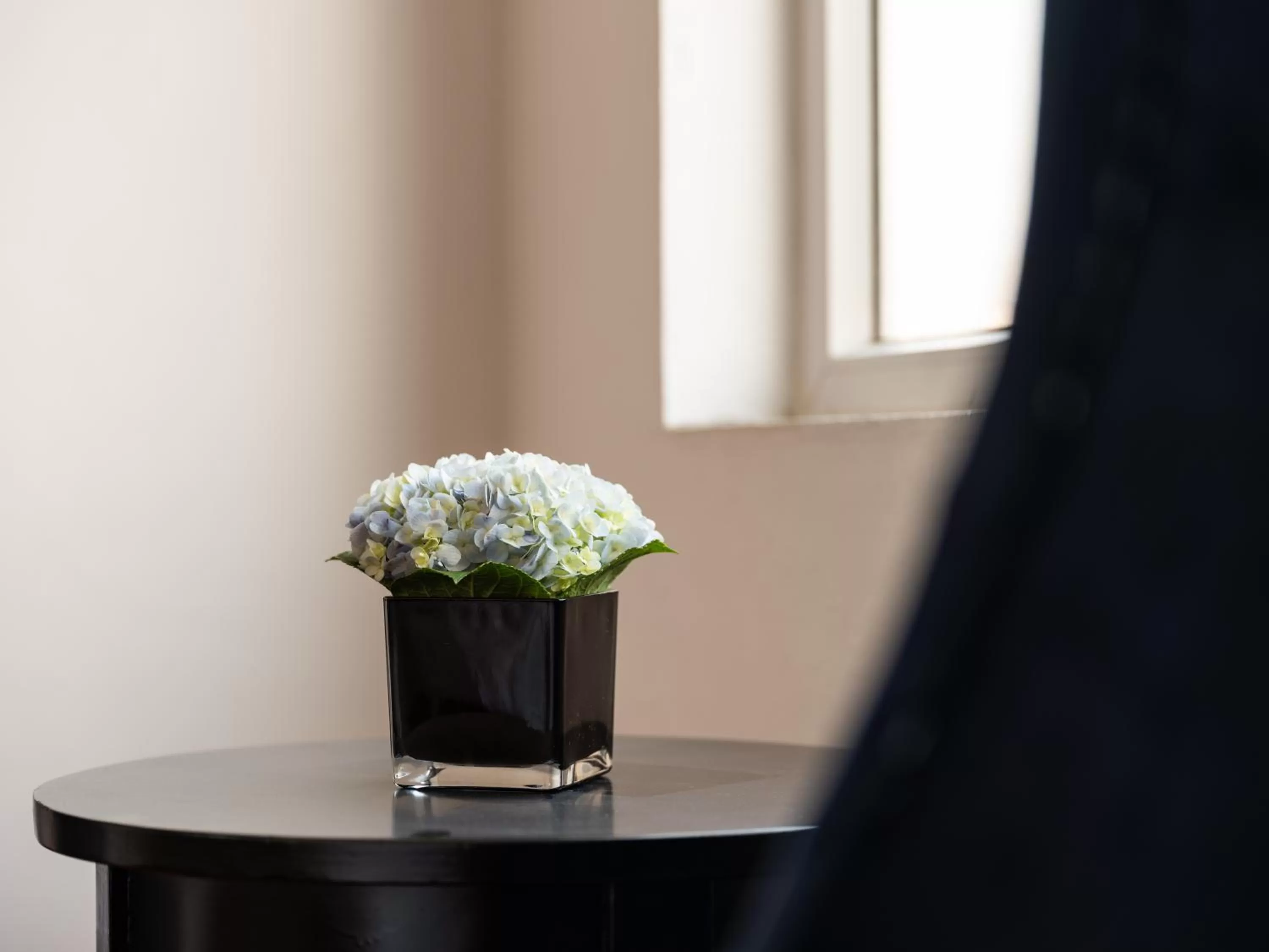 Seating area in The Flower Boutique Hotel & Travel