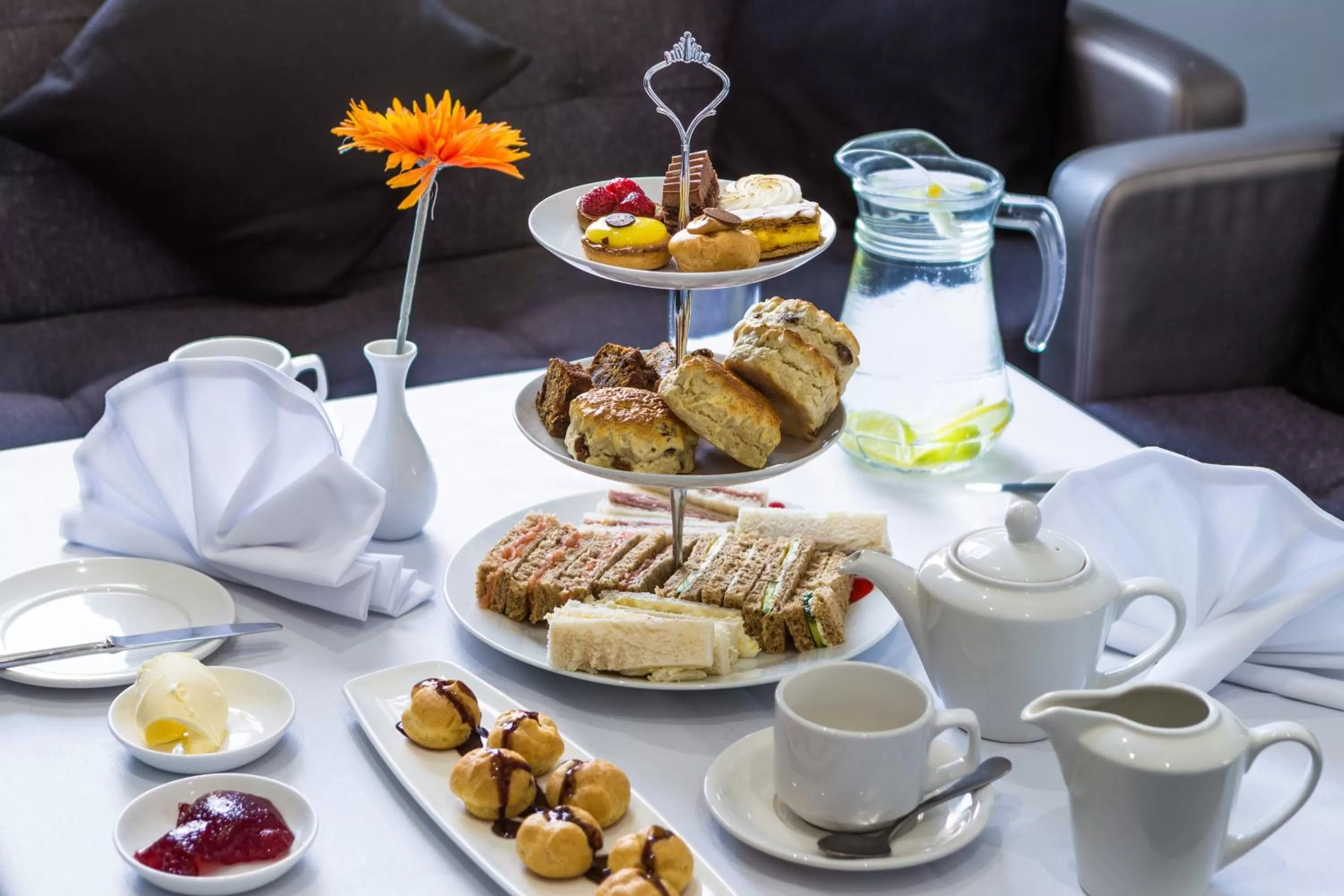 Restaurant/places to eat in Holiday Inn Sittingbourne by IHG