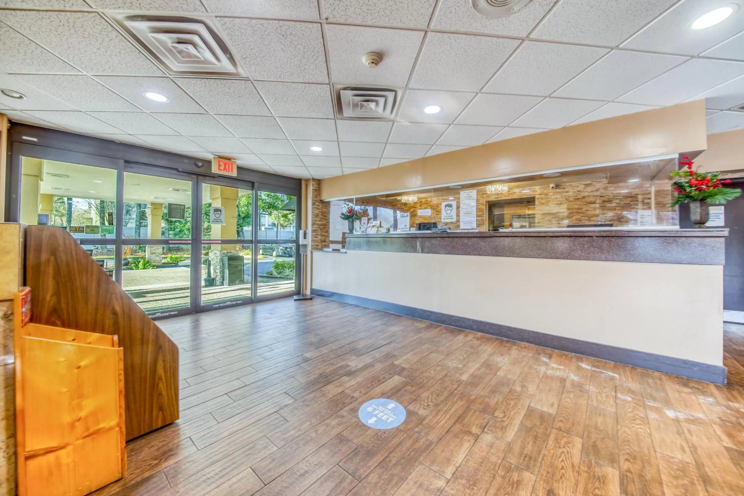 Lobby or reception in Floridian Express International Drive