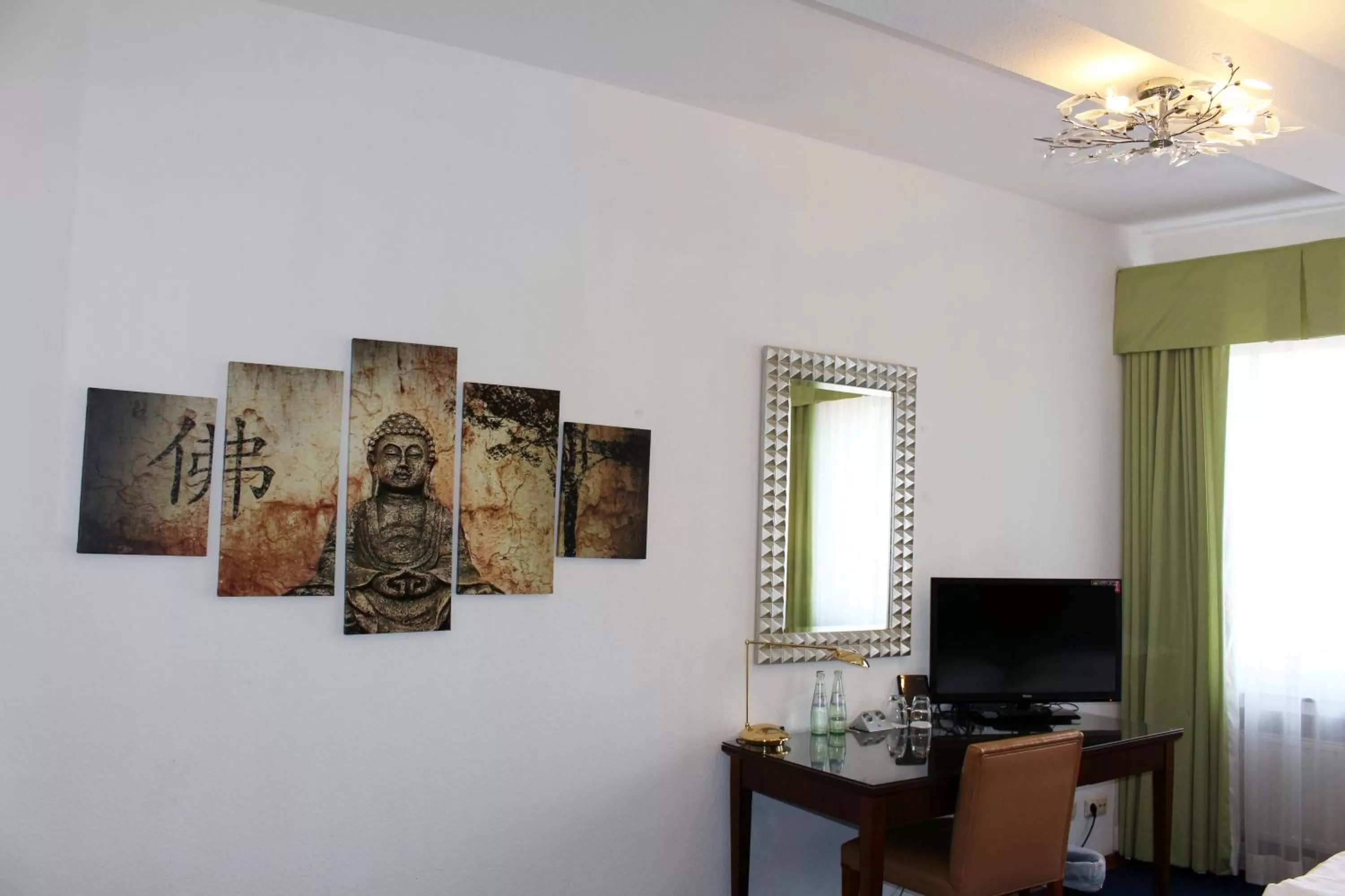 TV and multimedia in Hotel-Restaurant Heute