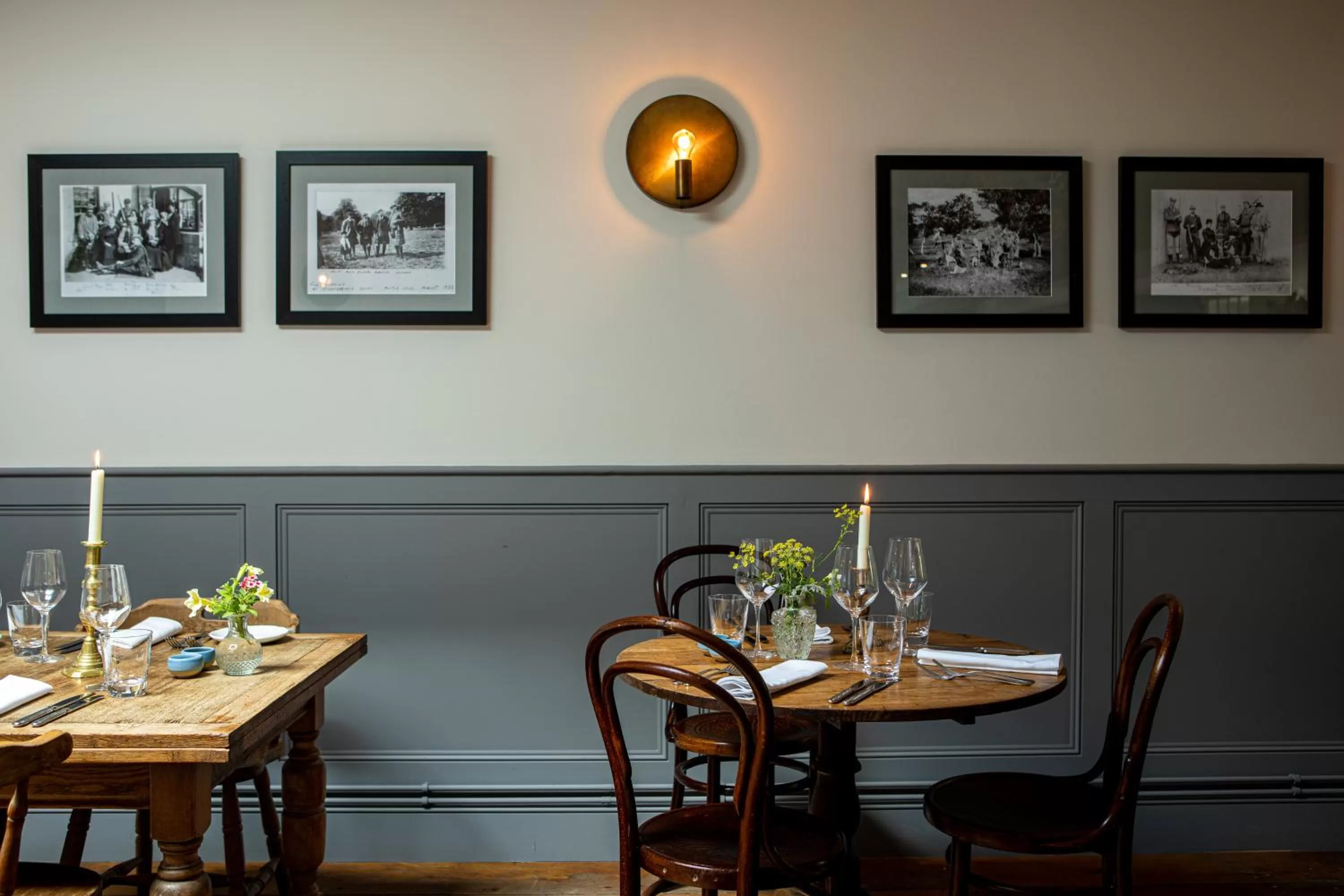 Restaurant/places to eat in The Queens Arms