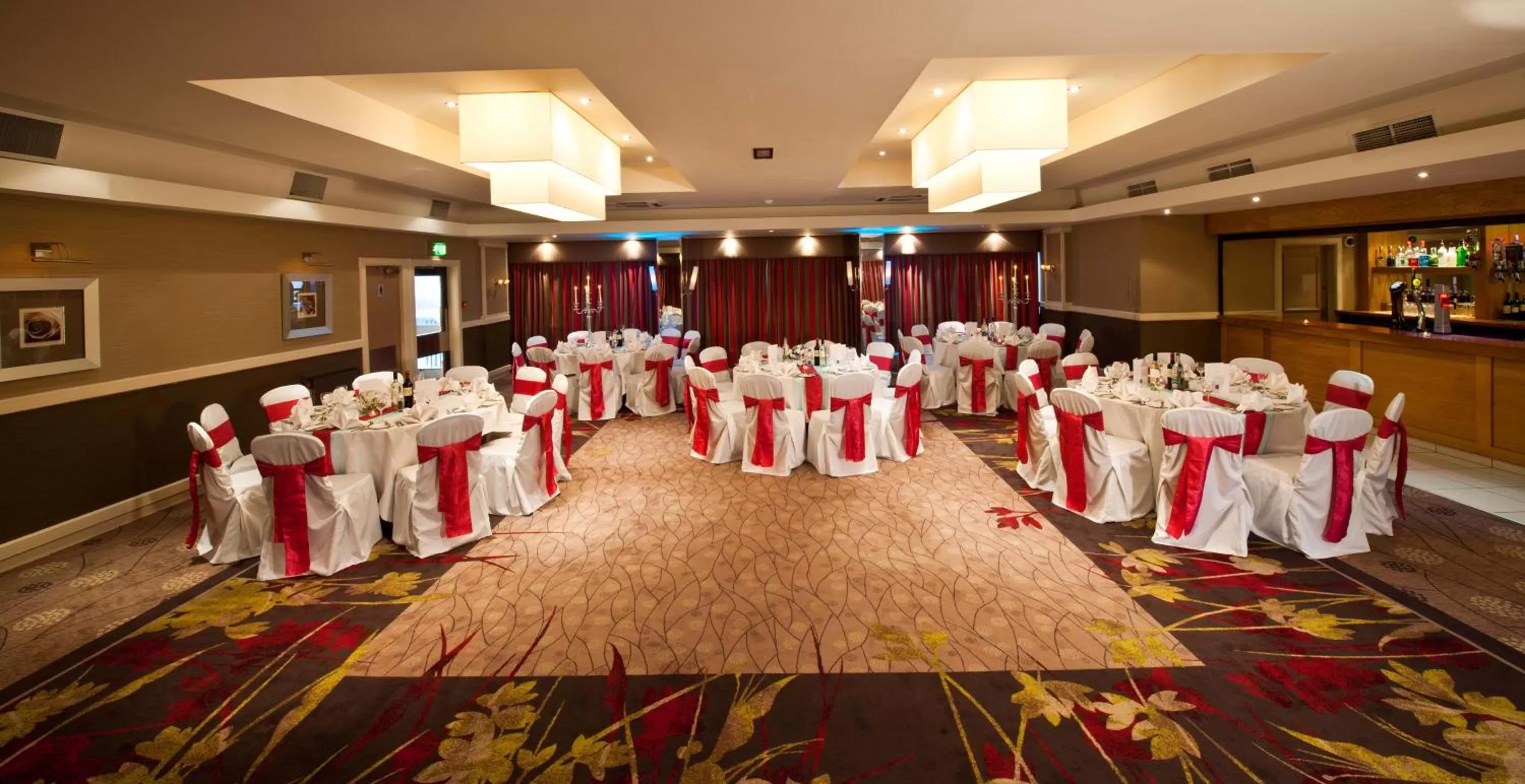 Banquet/Function facilities in Leonardo Inn Glasgow West End