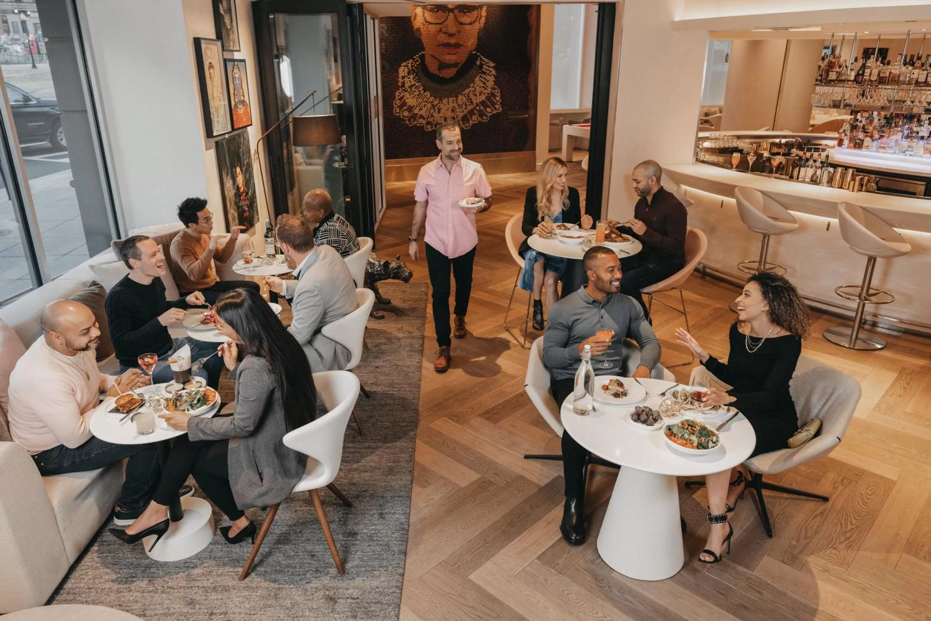 Restaurant/places to eat in Hotel Zena Washington DC