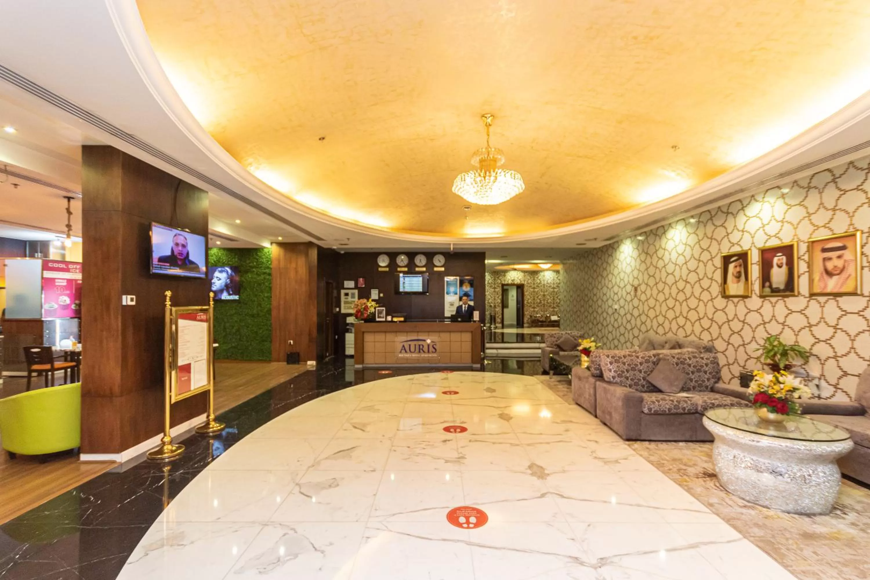 Lobby or reception in Auris Boutique Hotel Apartments, Al Barsha - At The Mall