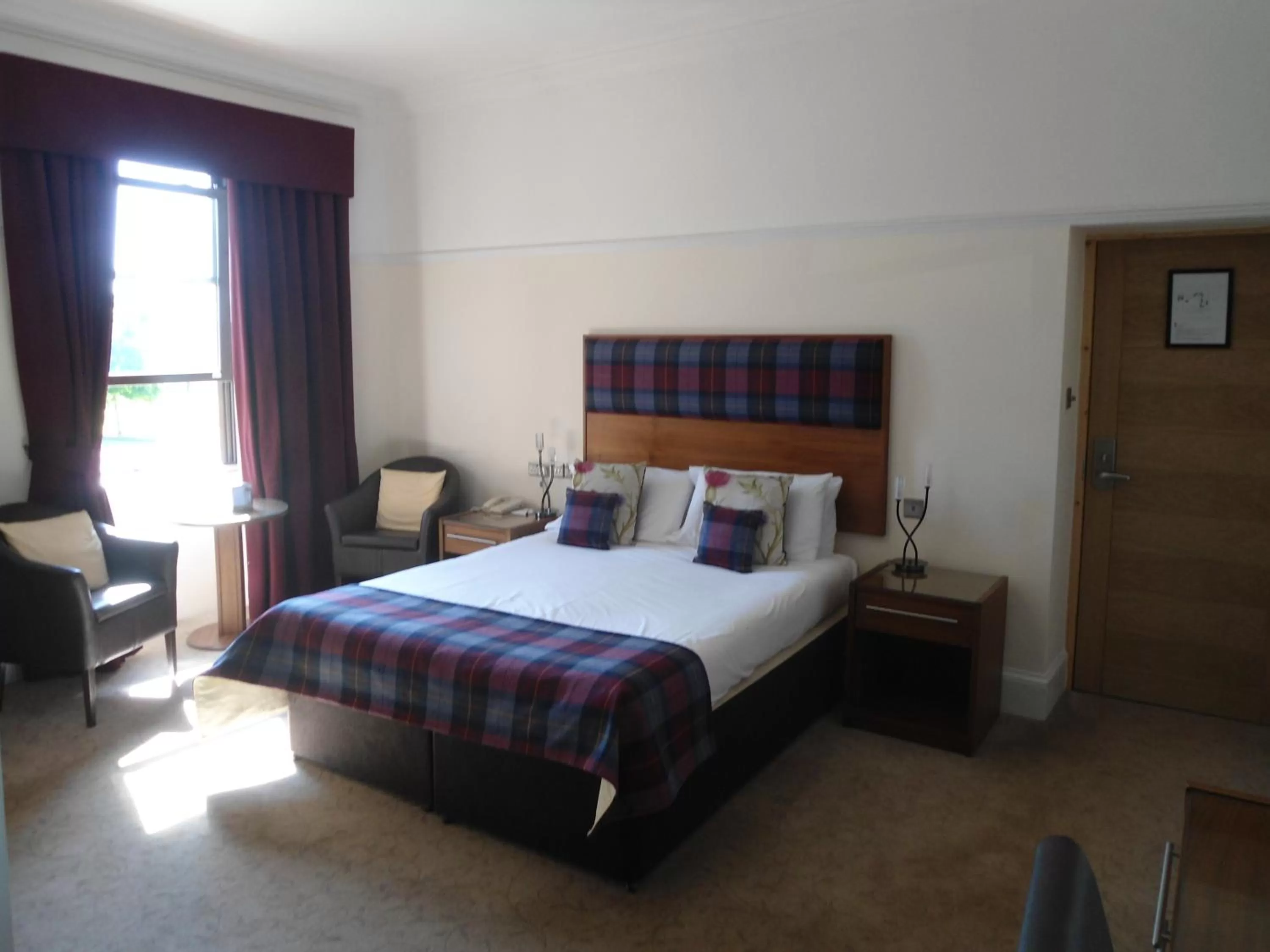 Bedroom, Bed in Park Hotel