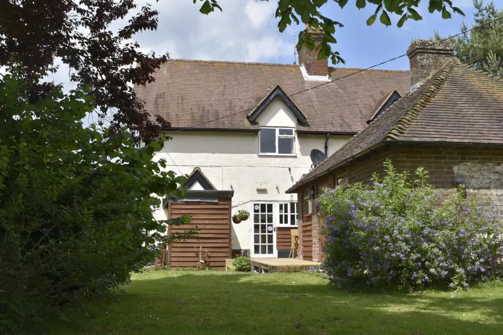 Property Building in Flossies B and B