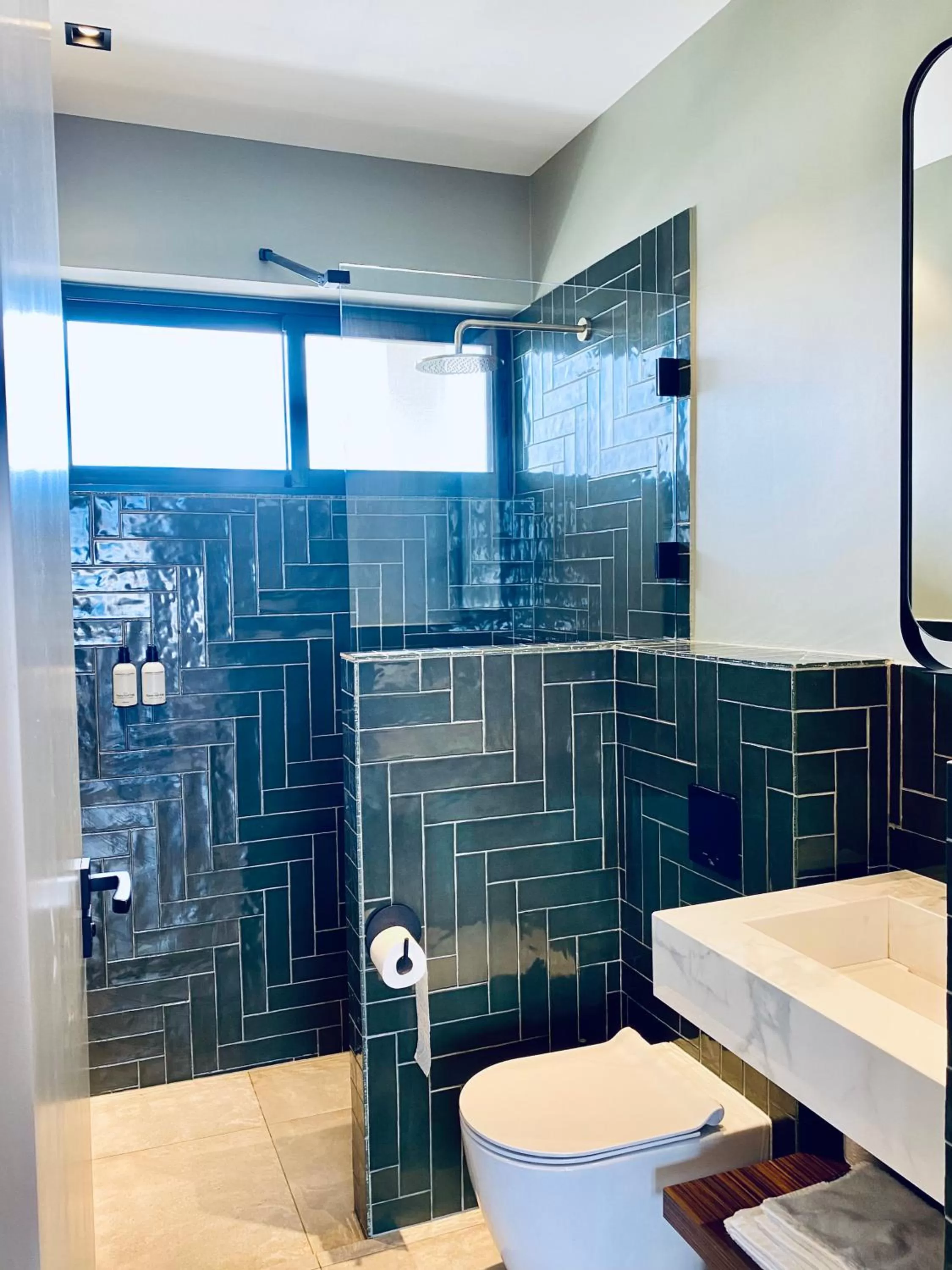 Two-Bedroom Apartment with Sea View in SENSES Boutique Hotel & Apartments