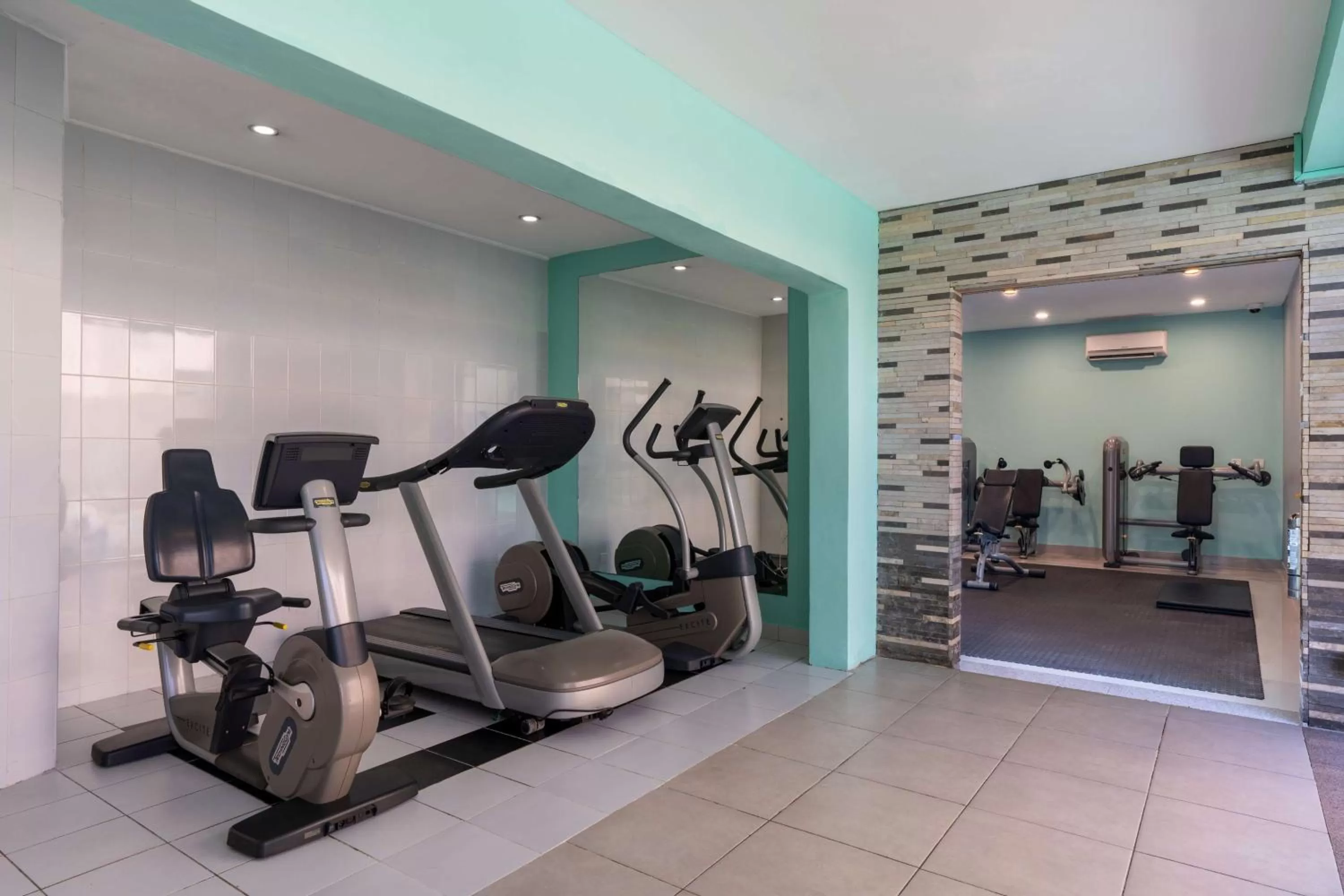 Fitness centre/facilities in Radisson Blu Hotel Lusaka
