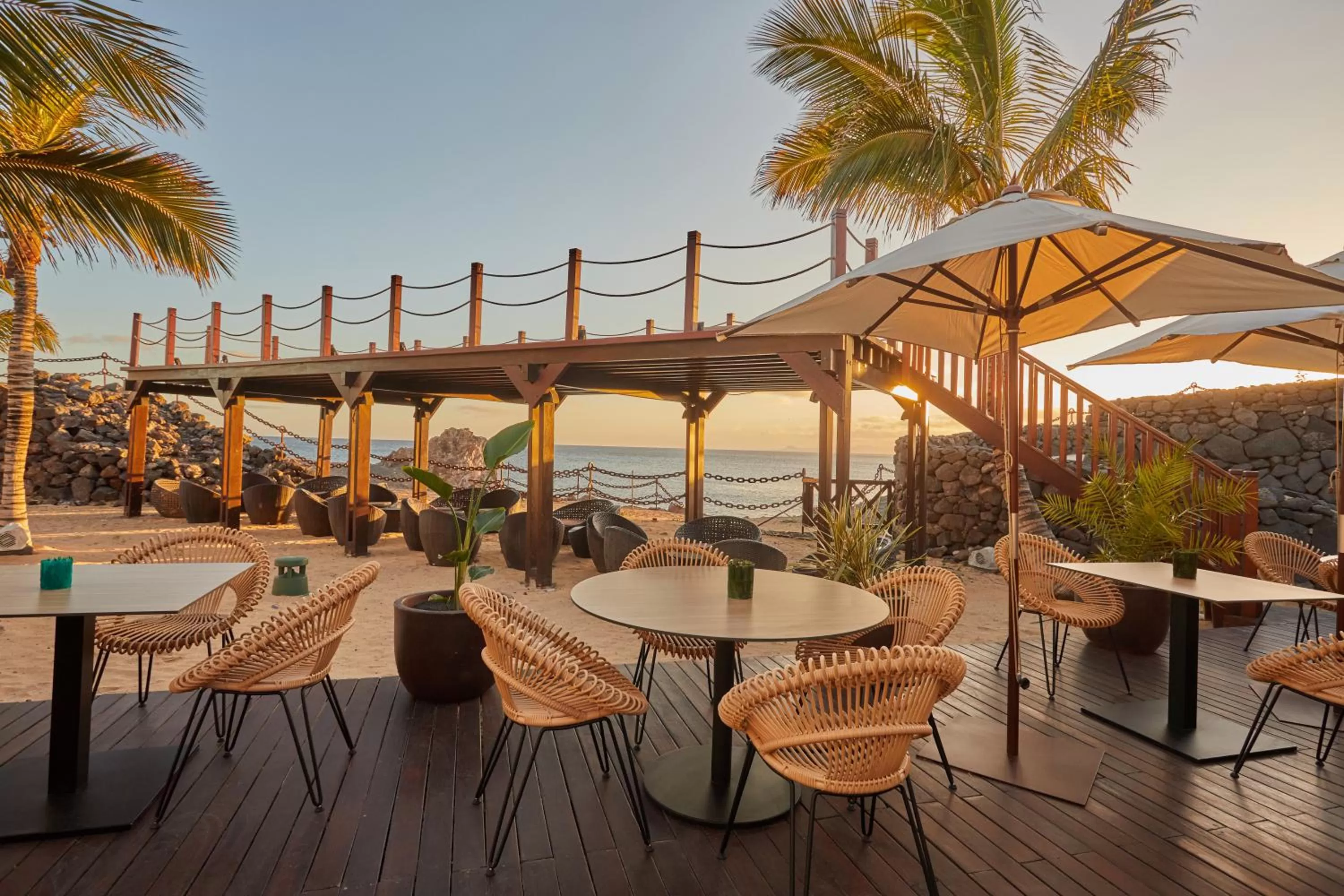 Lounge or bar in Secrets Lanzarote Resort & Spa - Adults Only (+18)