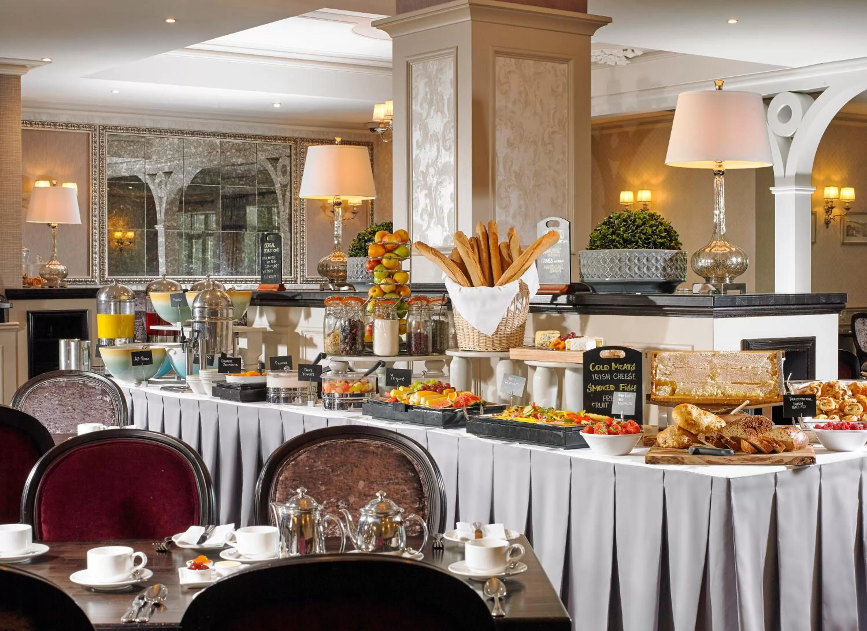 Restaurant/places to eat in The Rose Hotel