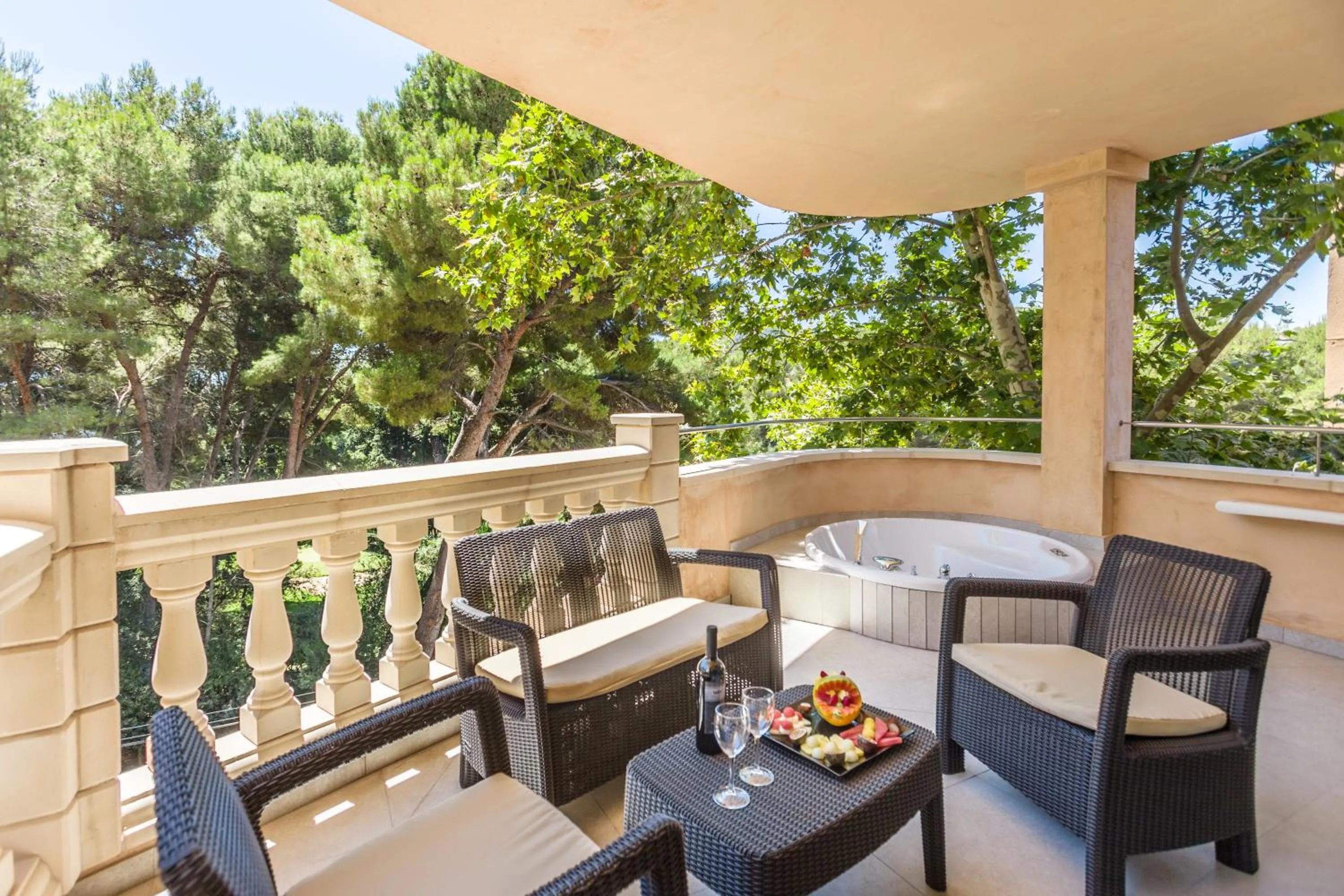 Balcony/Terrace in Lago Garden Apart-Suites & Spa Hotel