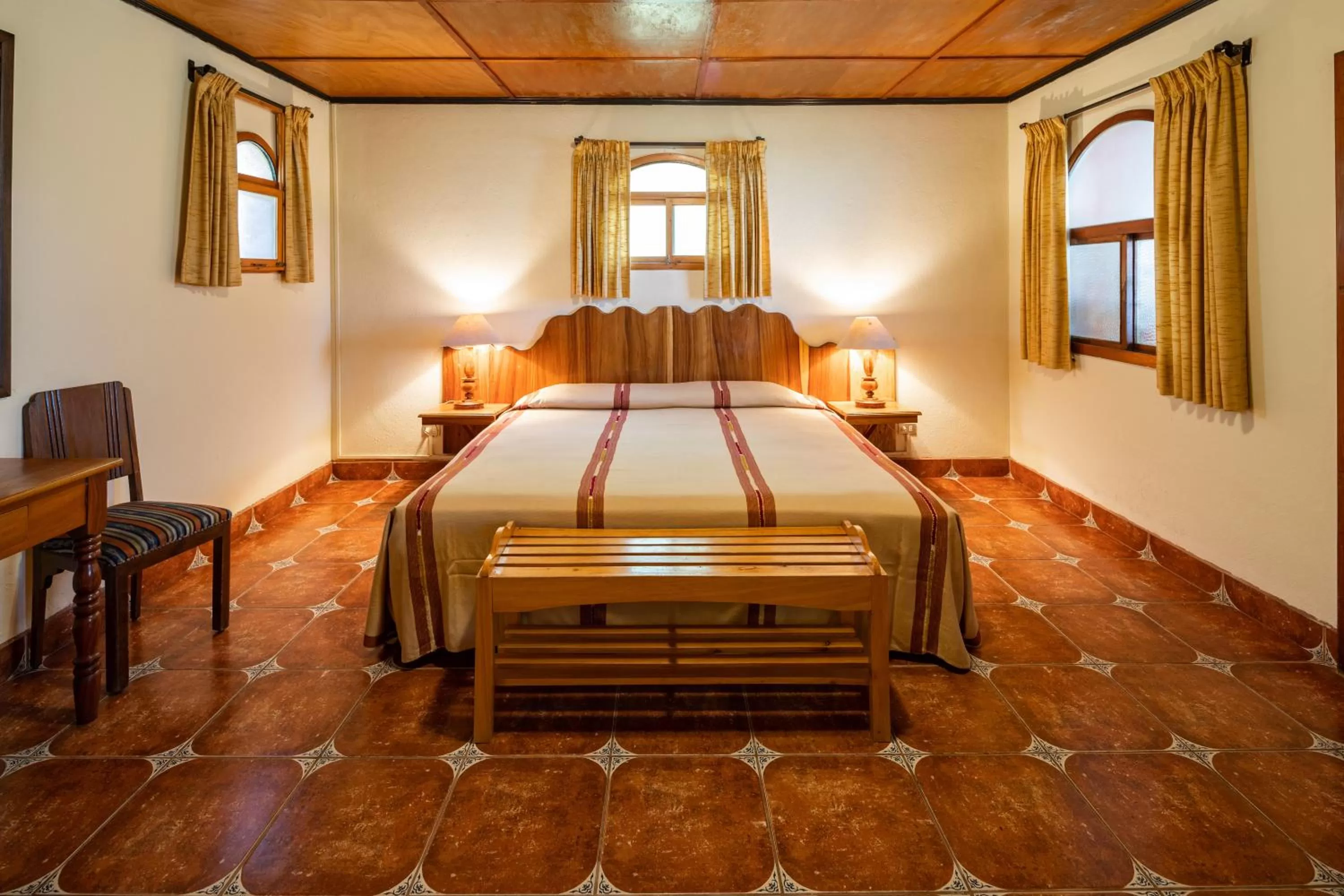 Photo of the whole room, Bed in Regis Hotel Spa