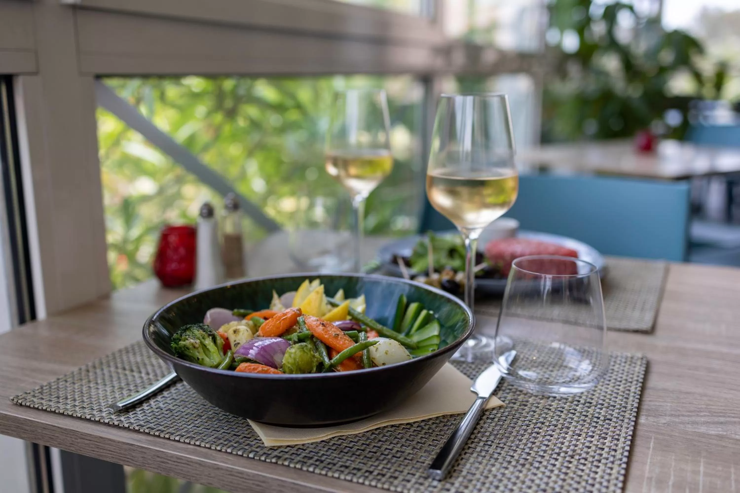 Restaurant/places to eat in Hôtel restaurant Kyriad Fréjus