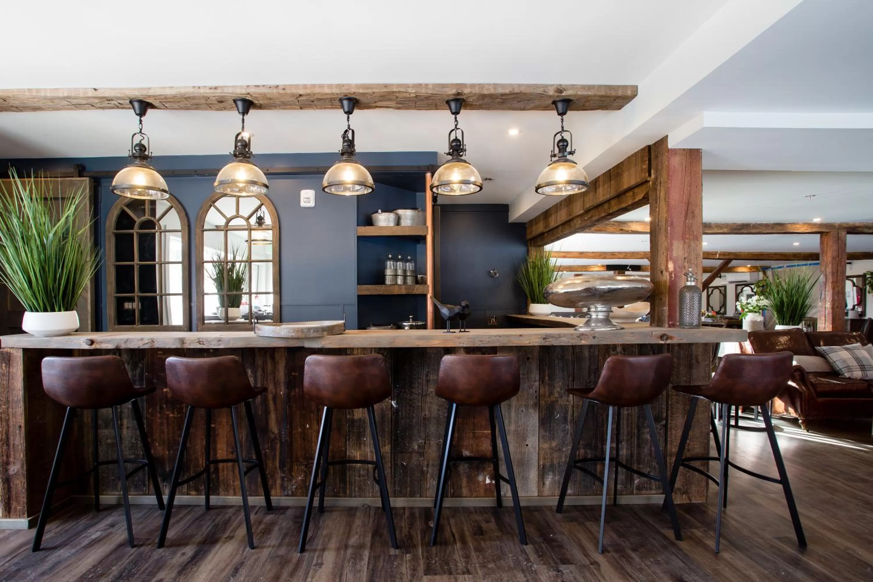 Restaurant/places to eat in Mountain Meadows Lodge