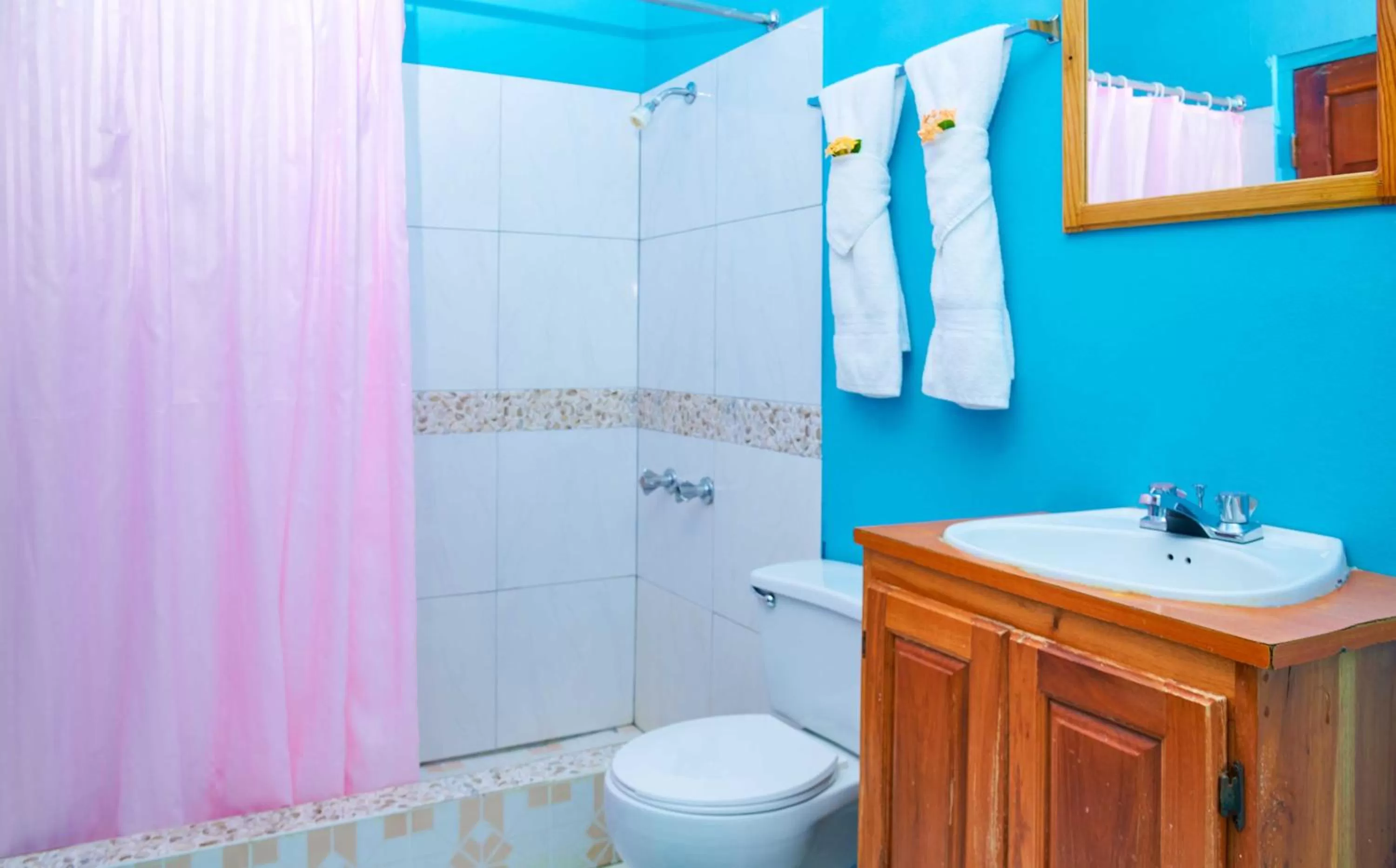 Shower in Yellow Bird Sea