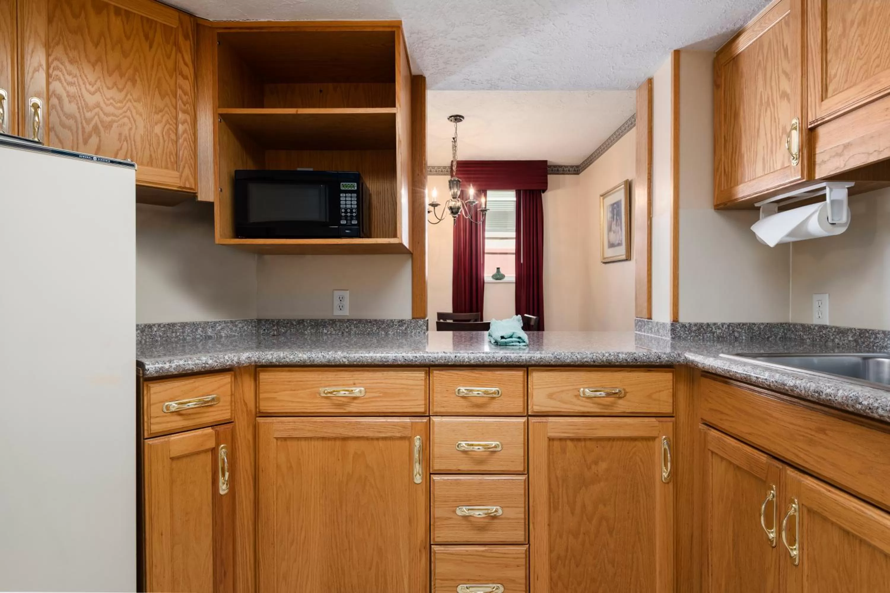 Kitchen or kitchenette in The Kimball at Temple Square