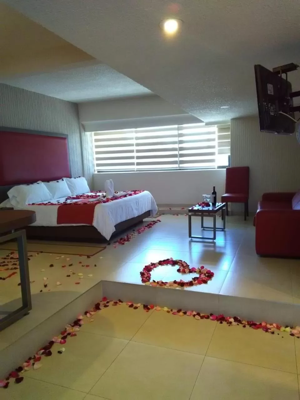 Other, Bed in Hotel Puente Real