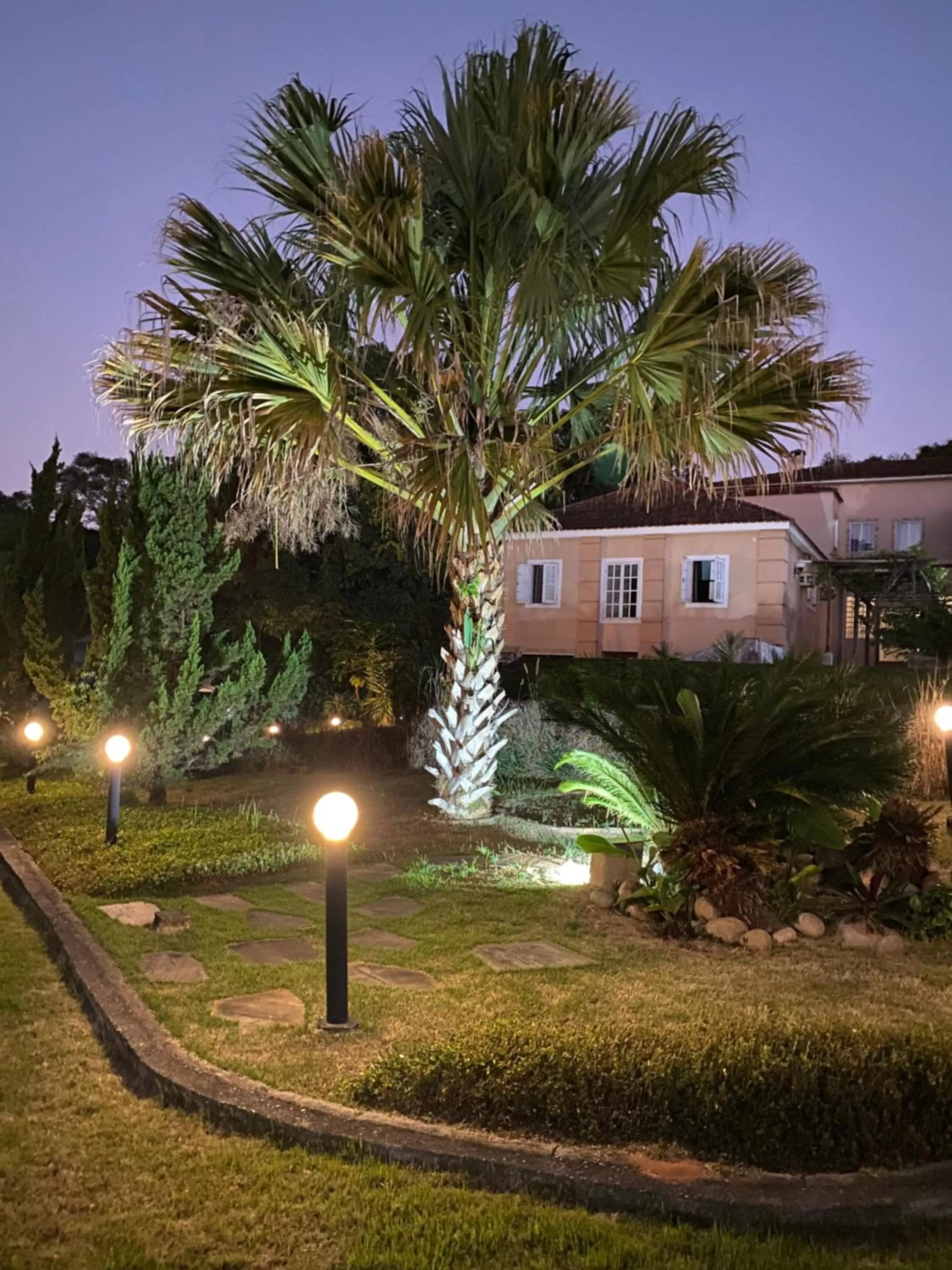 Garden view, Property Building in Hotel La Ponsa Itatiaia