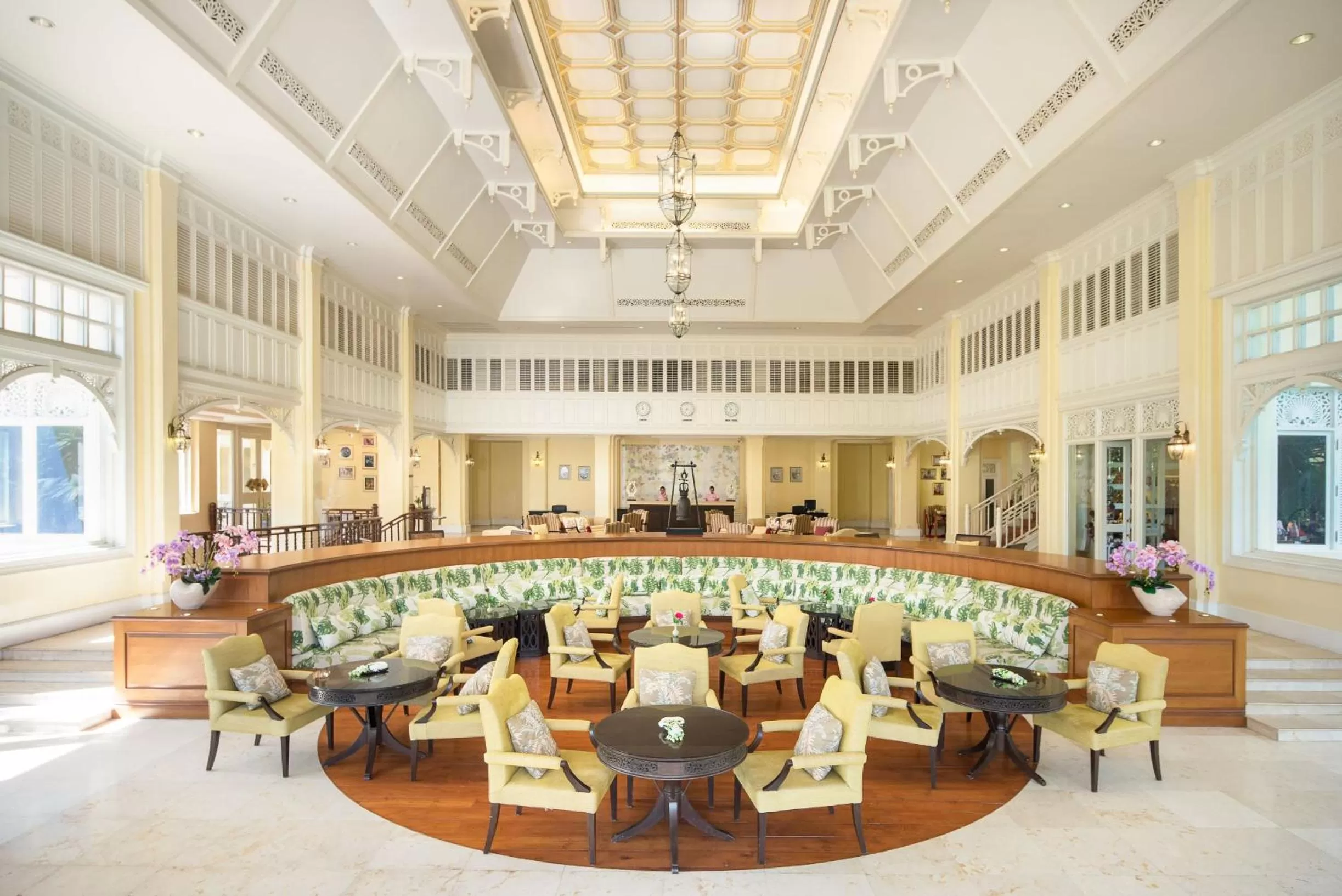 Restaurant/places to eat in Dheva Mantra Resort