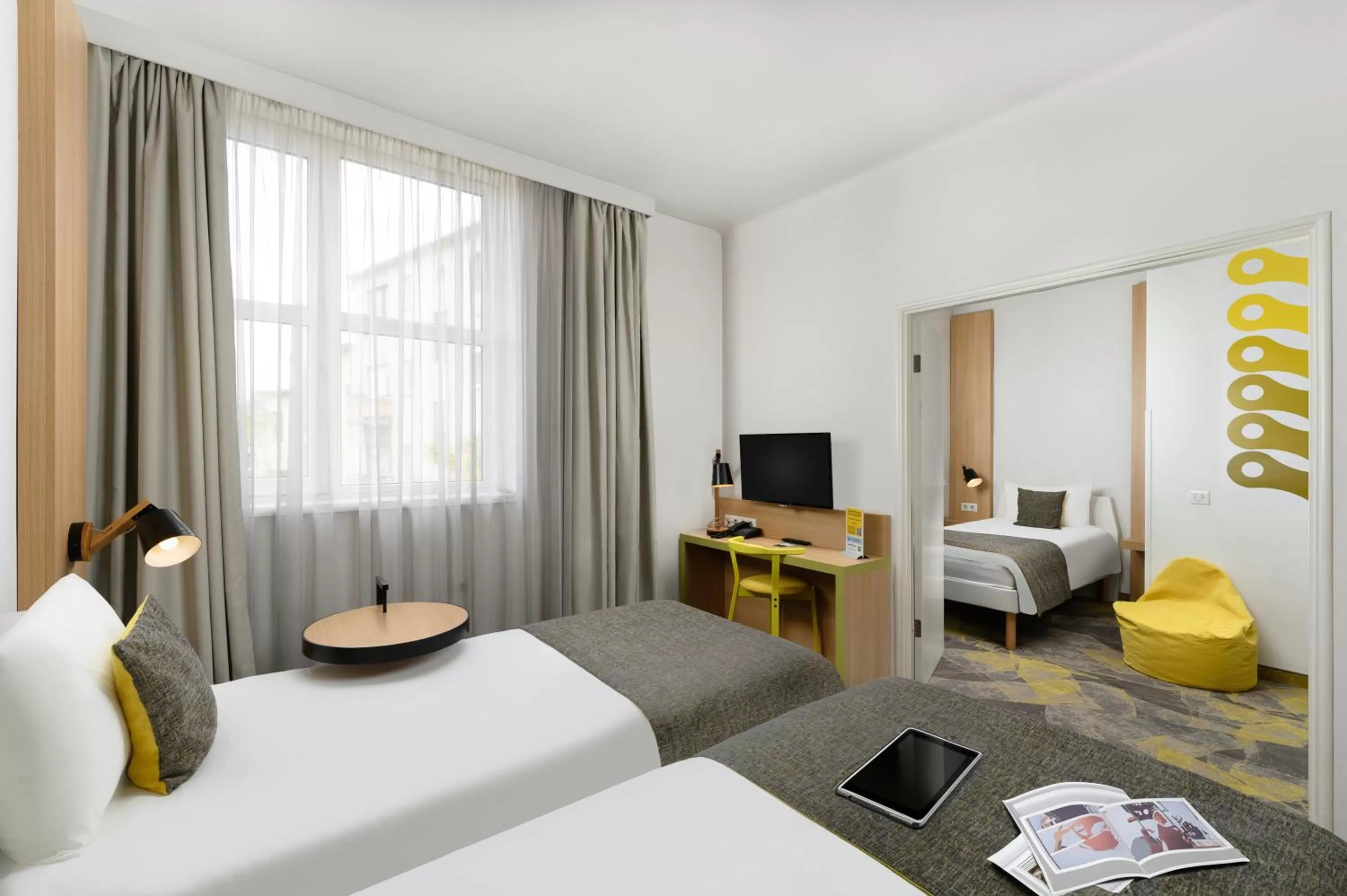 Family, Bed in Ibis Styles Budapest City
