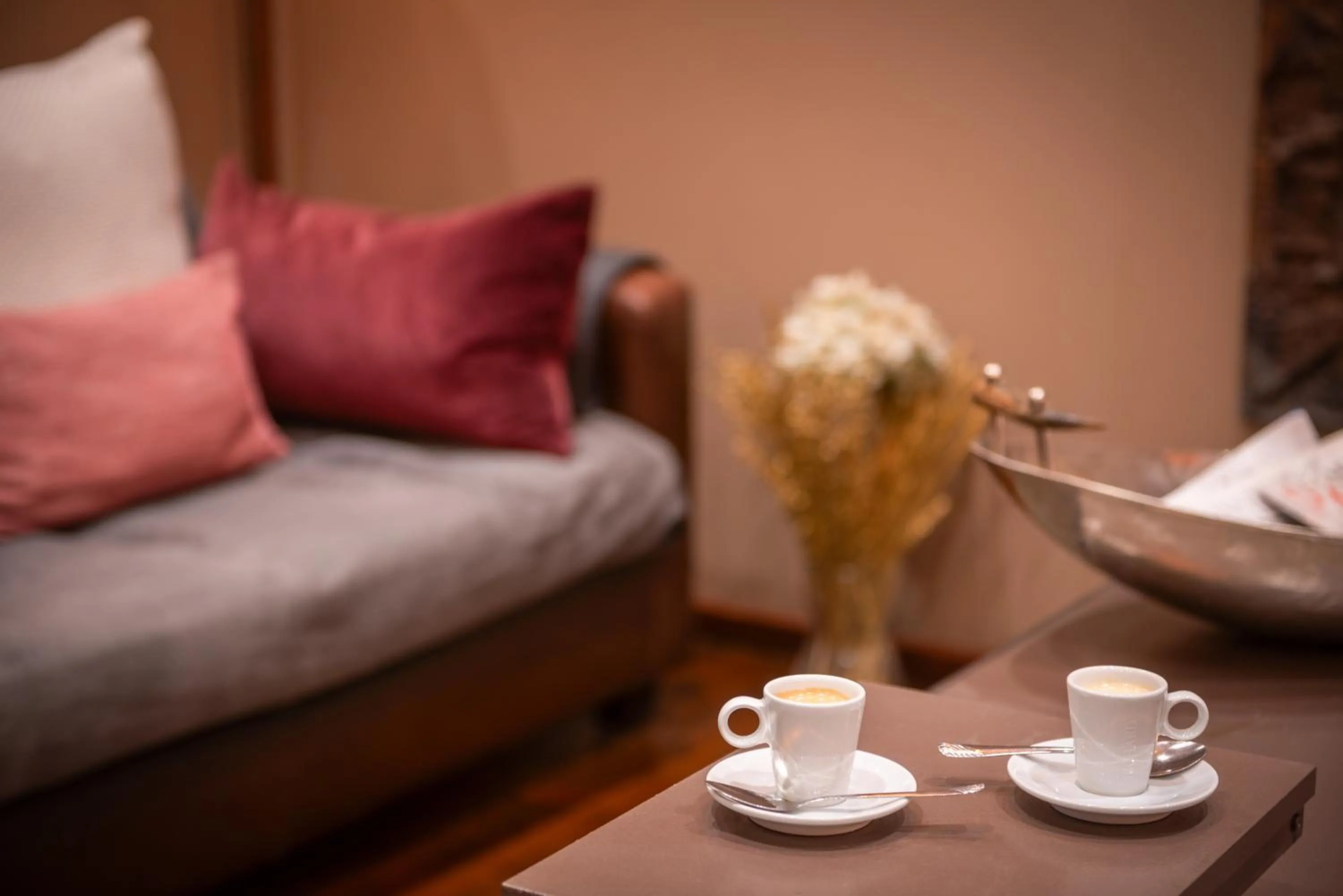 Seating area in Hotel George Sand Opéra Paris