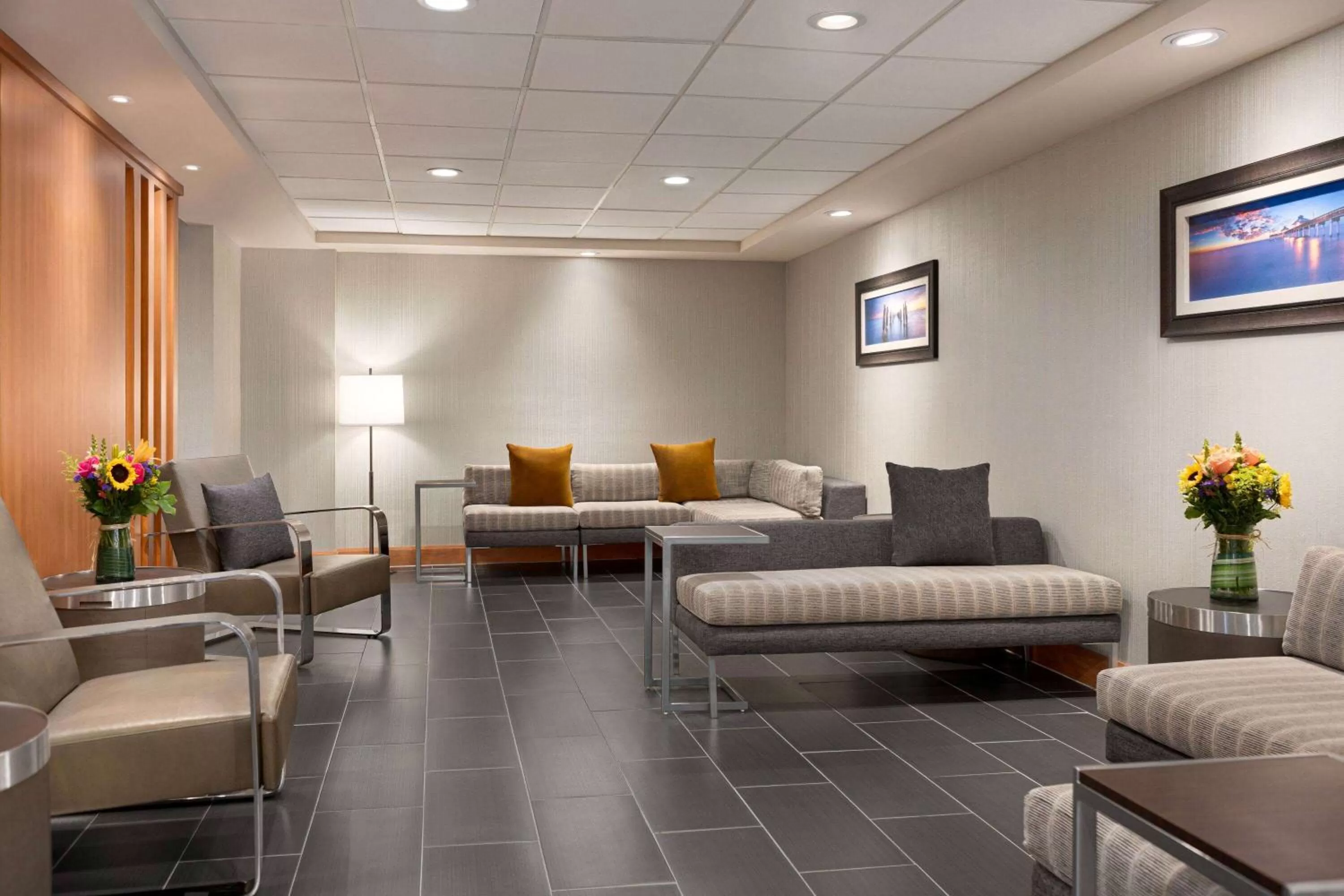 Lobby or reception in Wingate by Wyndham Wilmington