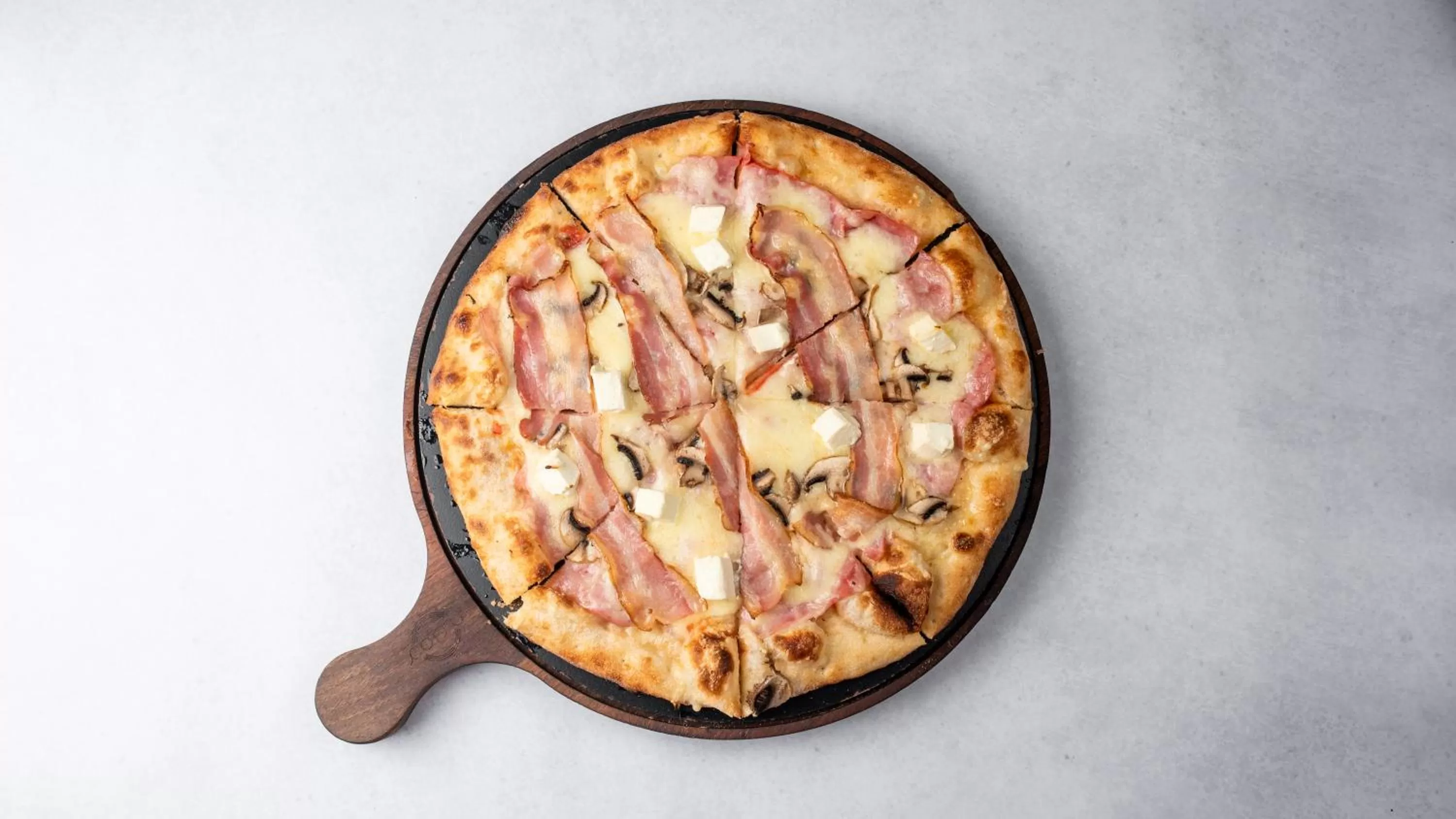 Food and drinks in Corso Rooms City Centre