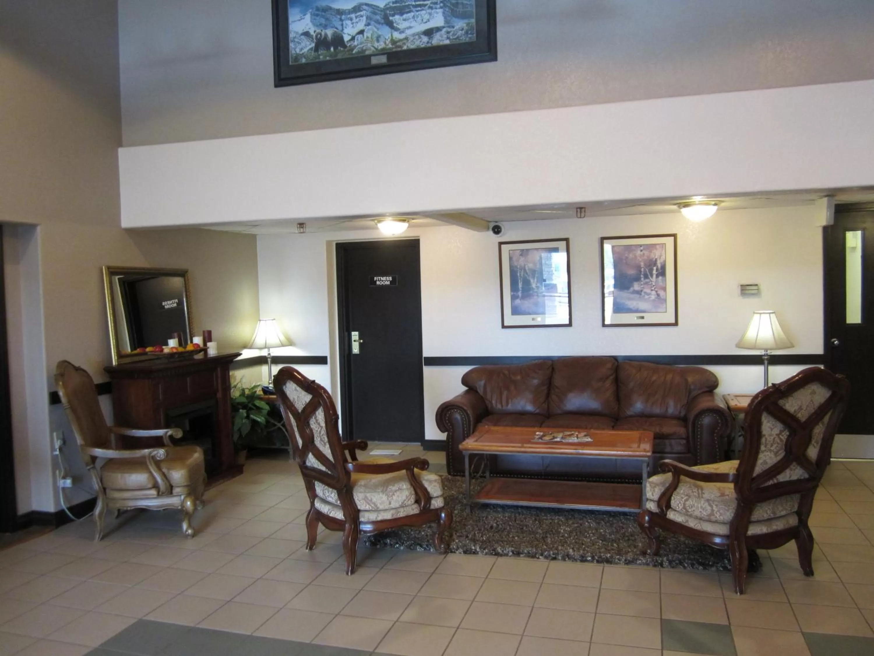 Lobby or reception in Super 8 by Wyndham Dawson Creek