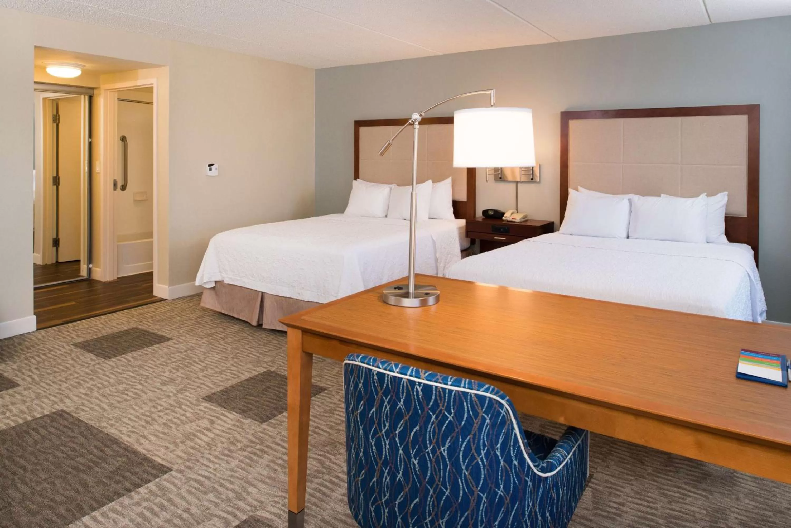 Bedroom, Bed in Hampton Inn and Suites Schertz