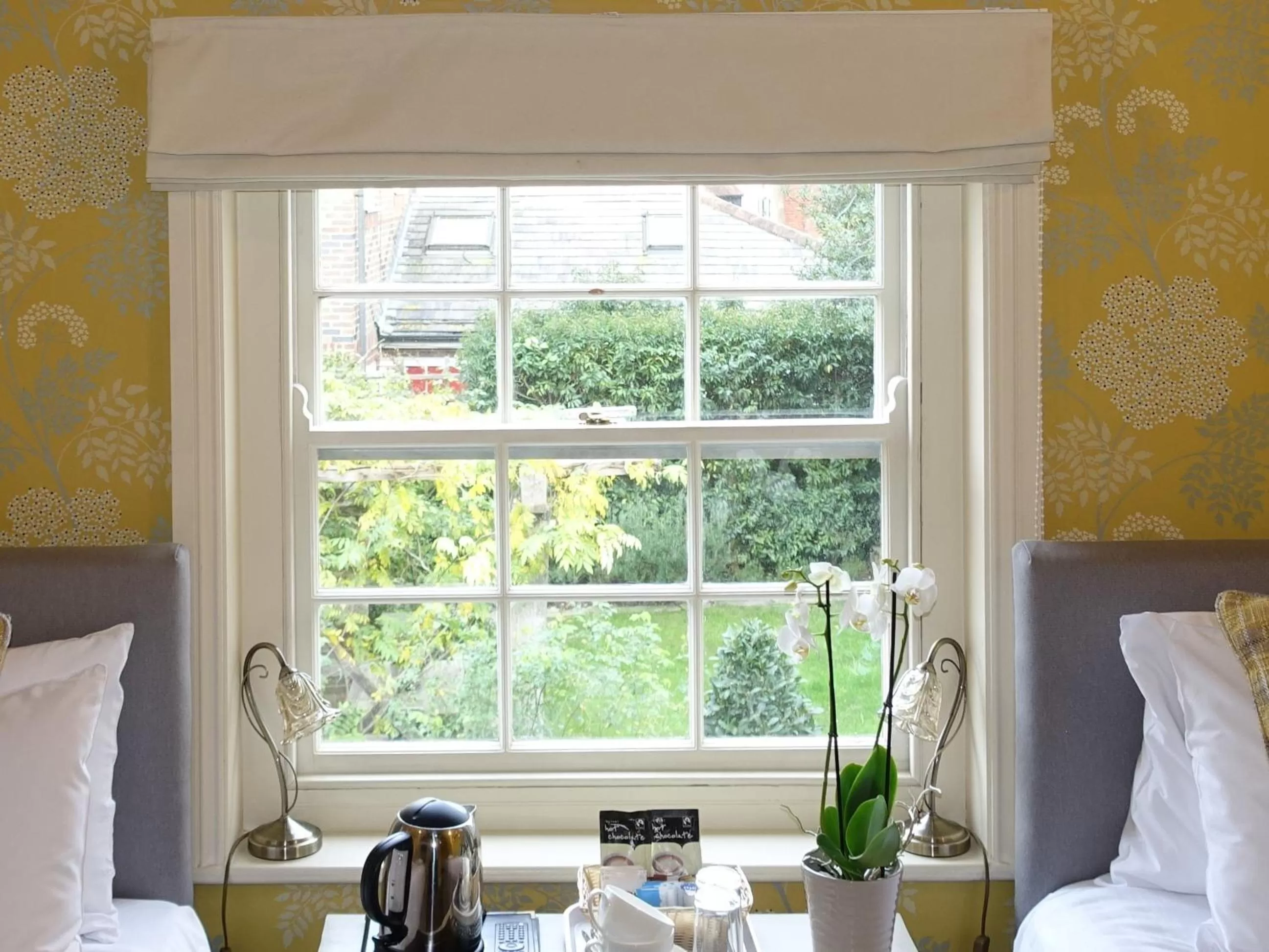 Bedroom, Bed in One Holyrood Hotel & Cafe