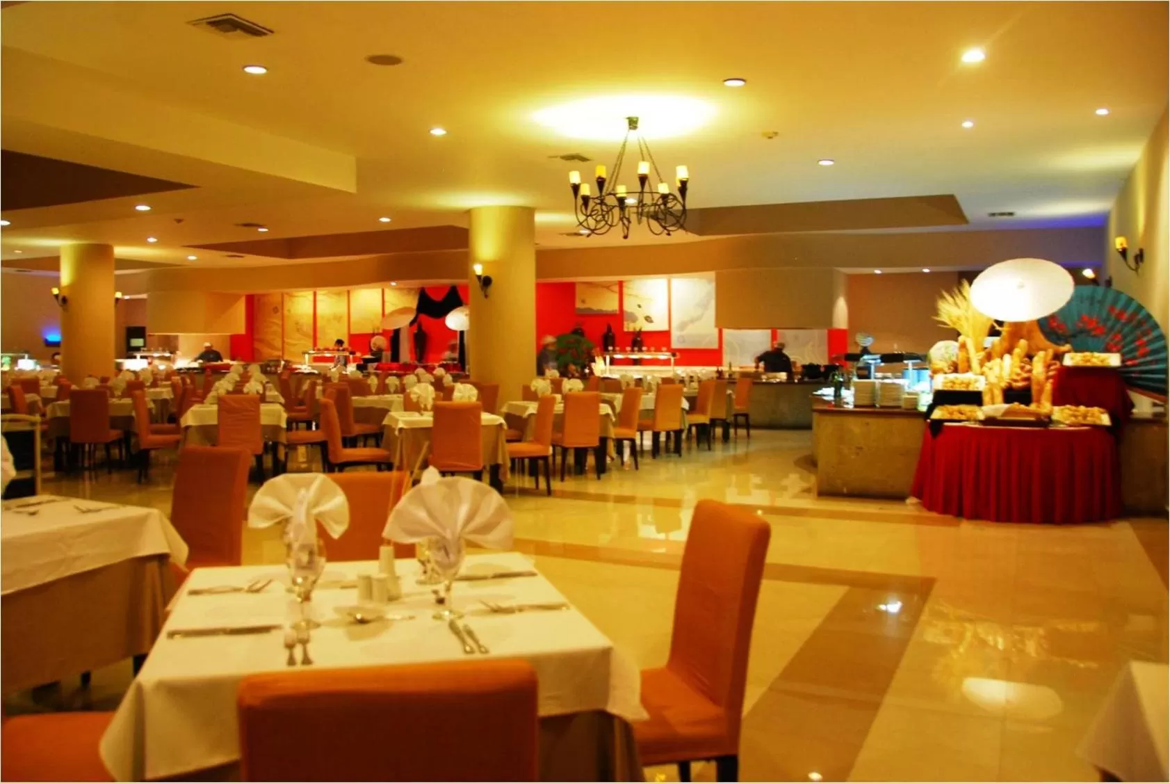 Restaurant/places to eat in BlueBay Grand Esmeralda-All Inclusive